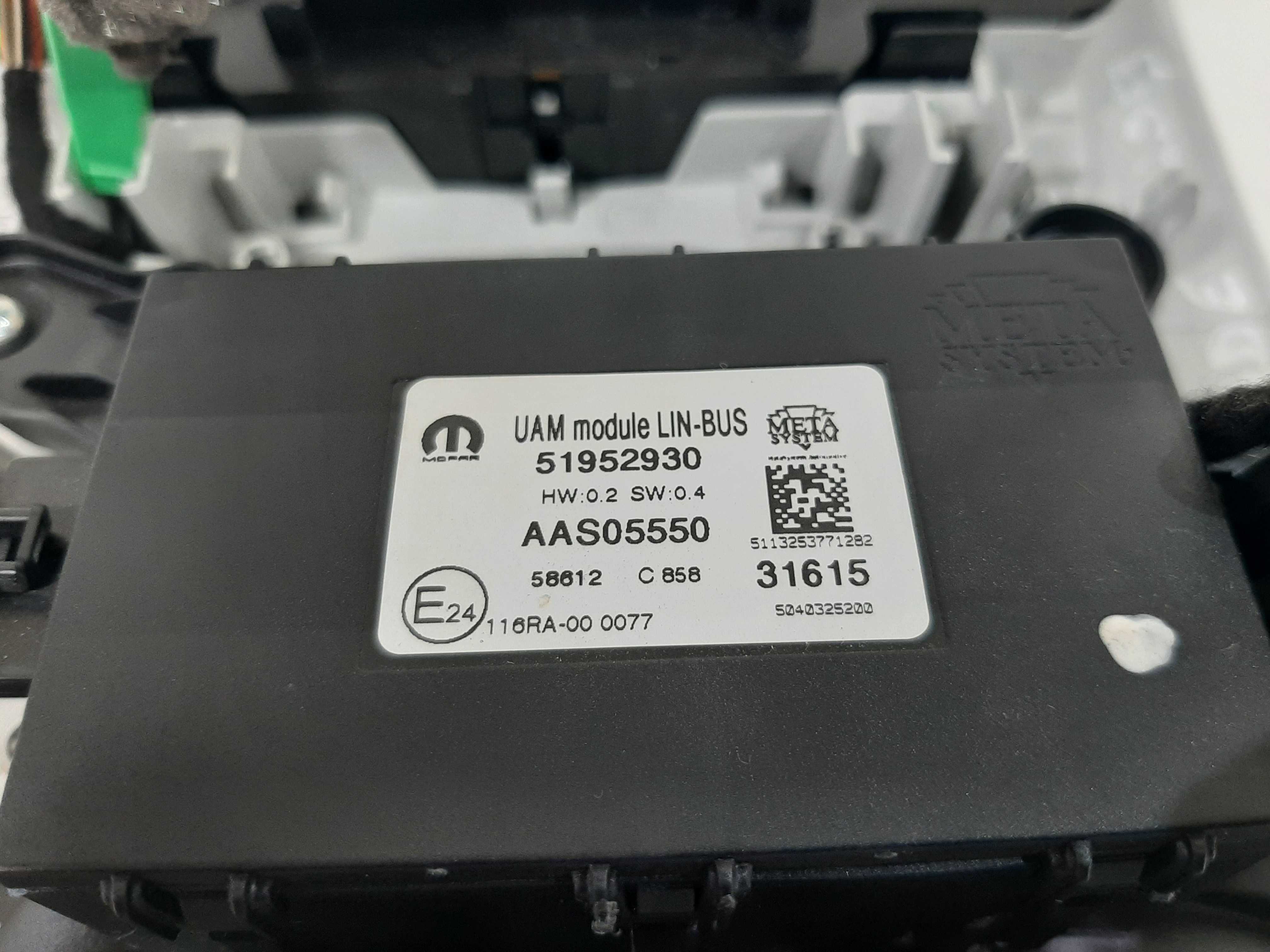 Luz Cortesia Interna Teto Jeep Renegade 2015 2016 A 2019 6