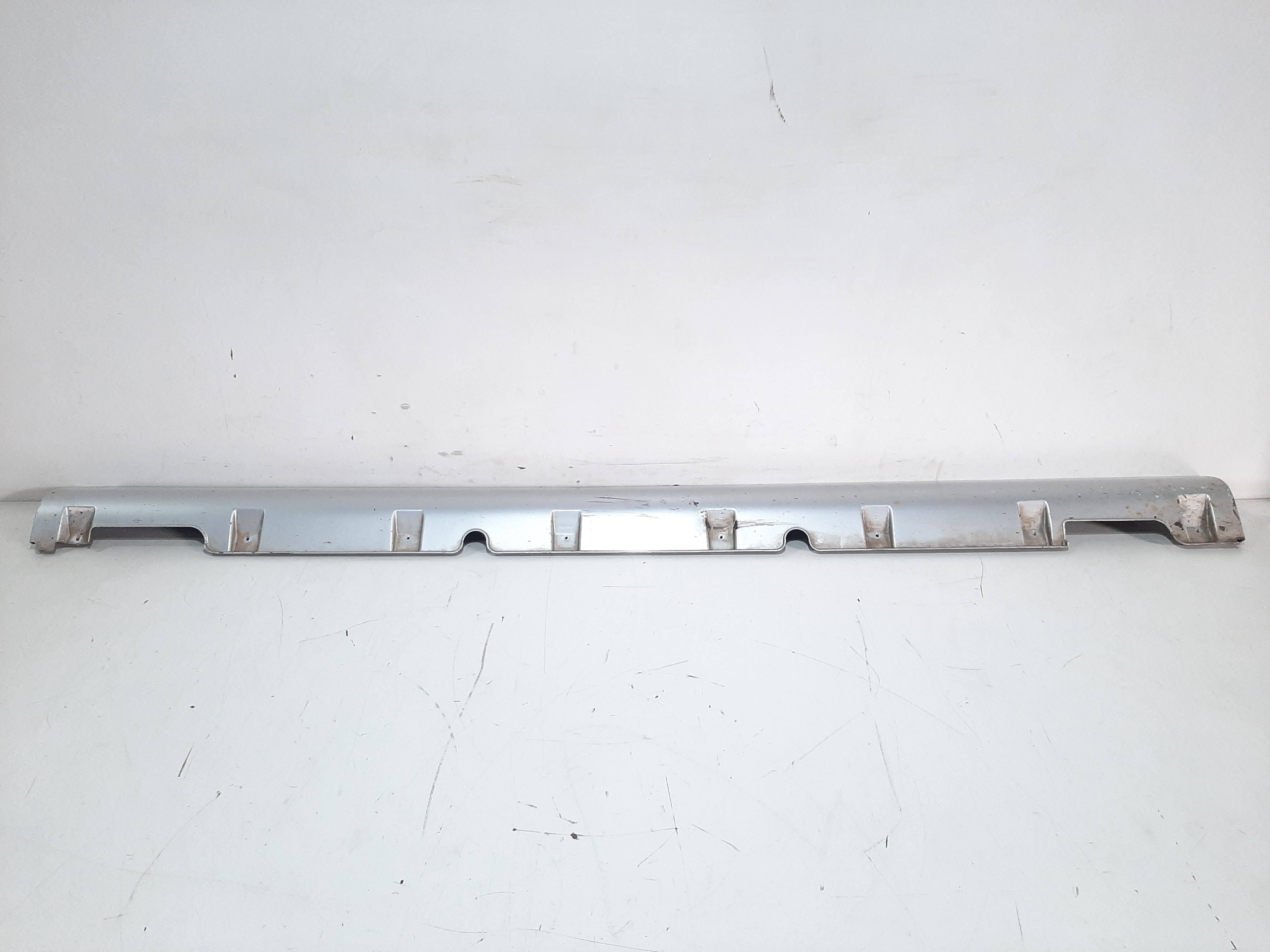Spoiler Saia Lateral Direito Hyundai Azera 2007 2008 A 2010