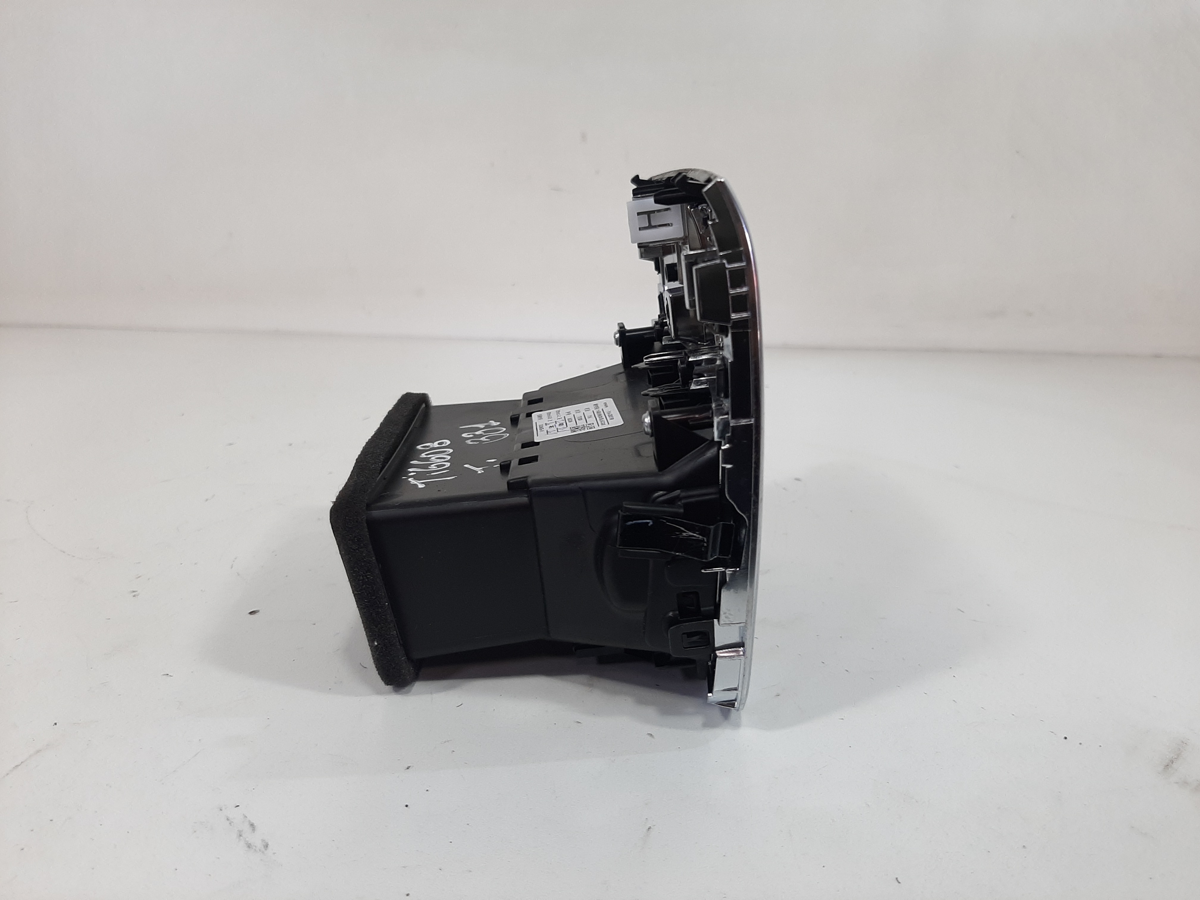 Difusor De Ar Traseiro Console Chery Tiggo 8 2019 A 2022 5