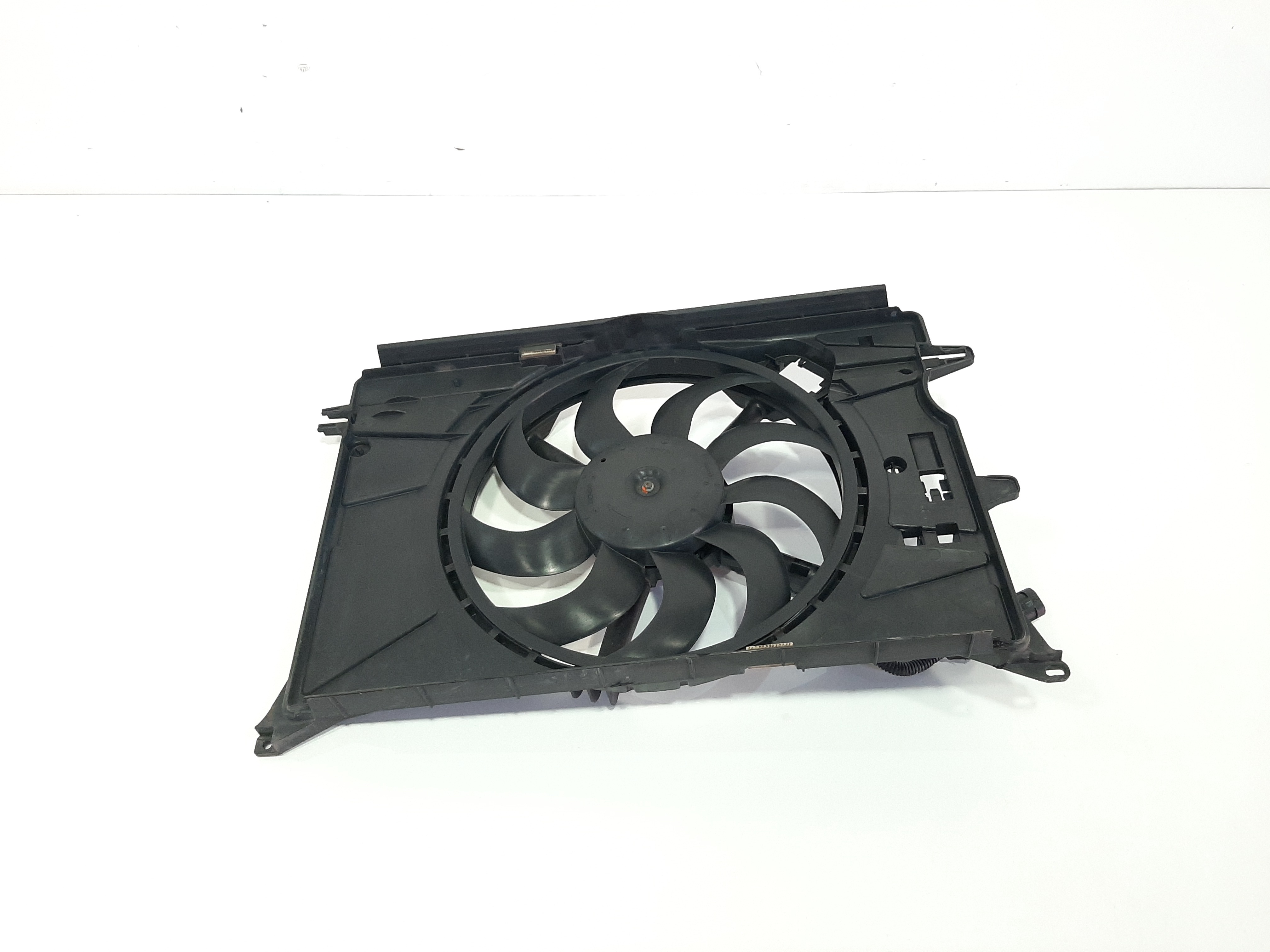 Defletor Ventoinha Jeep Renegade 1.8 2015 A 2018 8c6141000 2