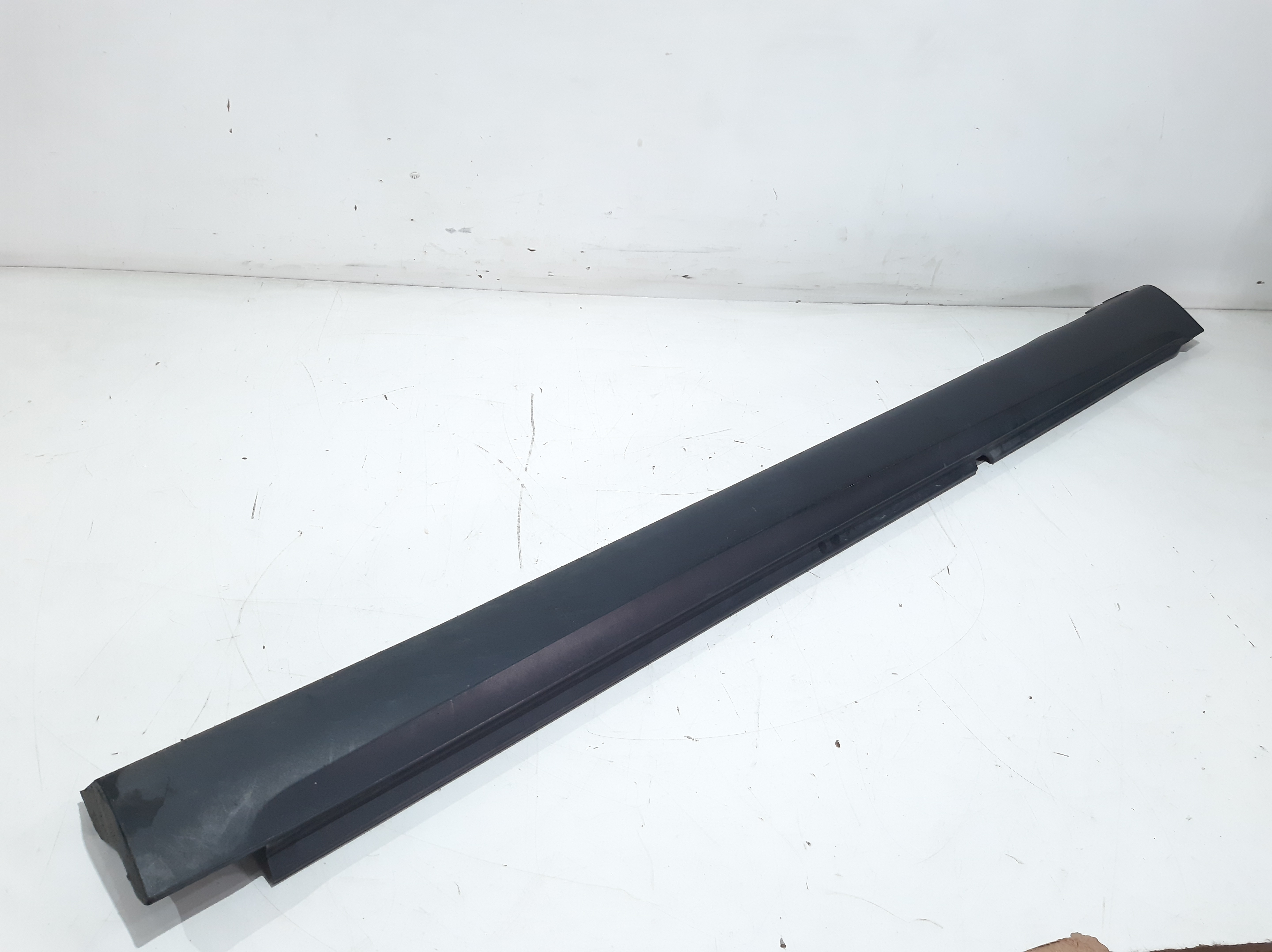 Spoiler Lateral Direito Hyundai Santa Fé 2006 2007 A 2013 2