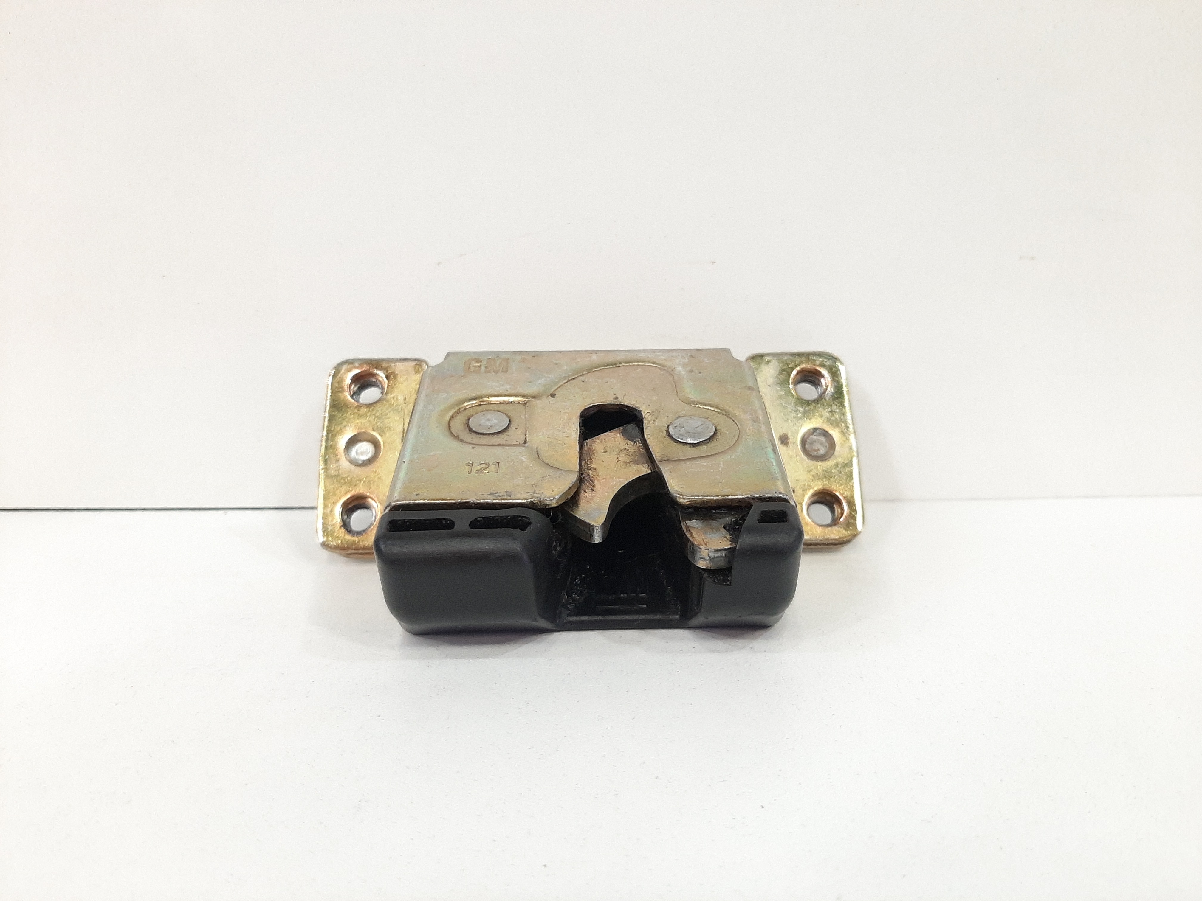 Fechadura Tampa Traseira Porta Malas Gm Blazer 1995 A 2000 4
