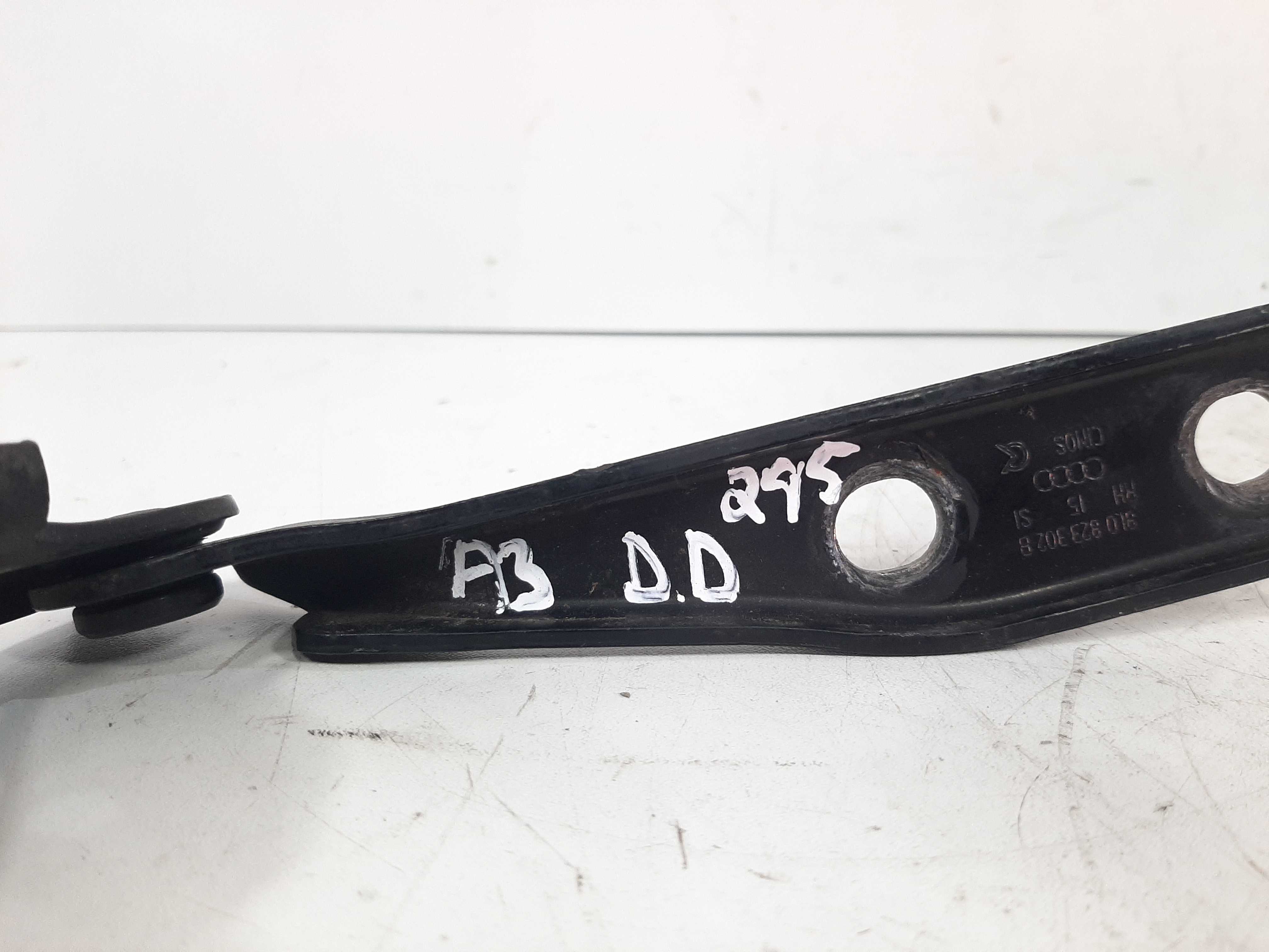 Dobradiça Capo Dianteira Direita Audi A3 1999 A 2004 2
