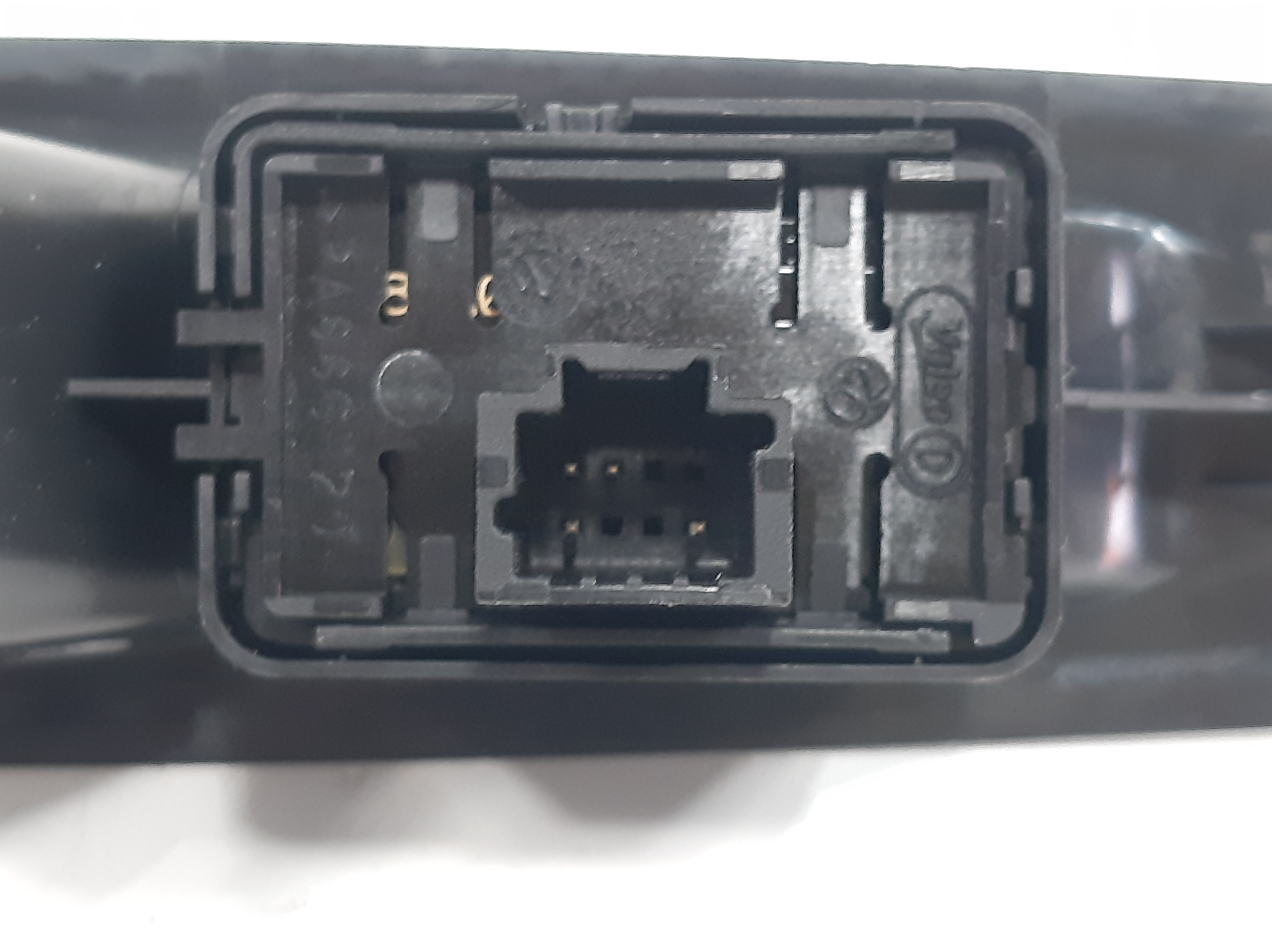Botão Vidro Elétrico Traseiro Esquerdo Fluence 2010 A 2018 1