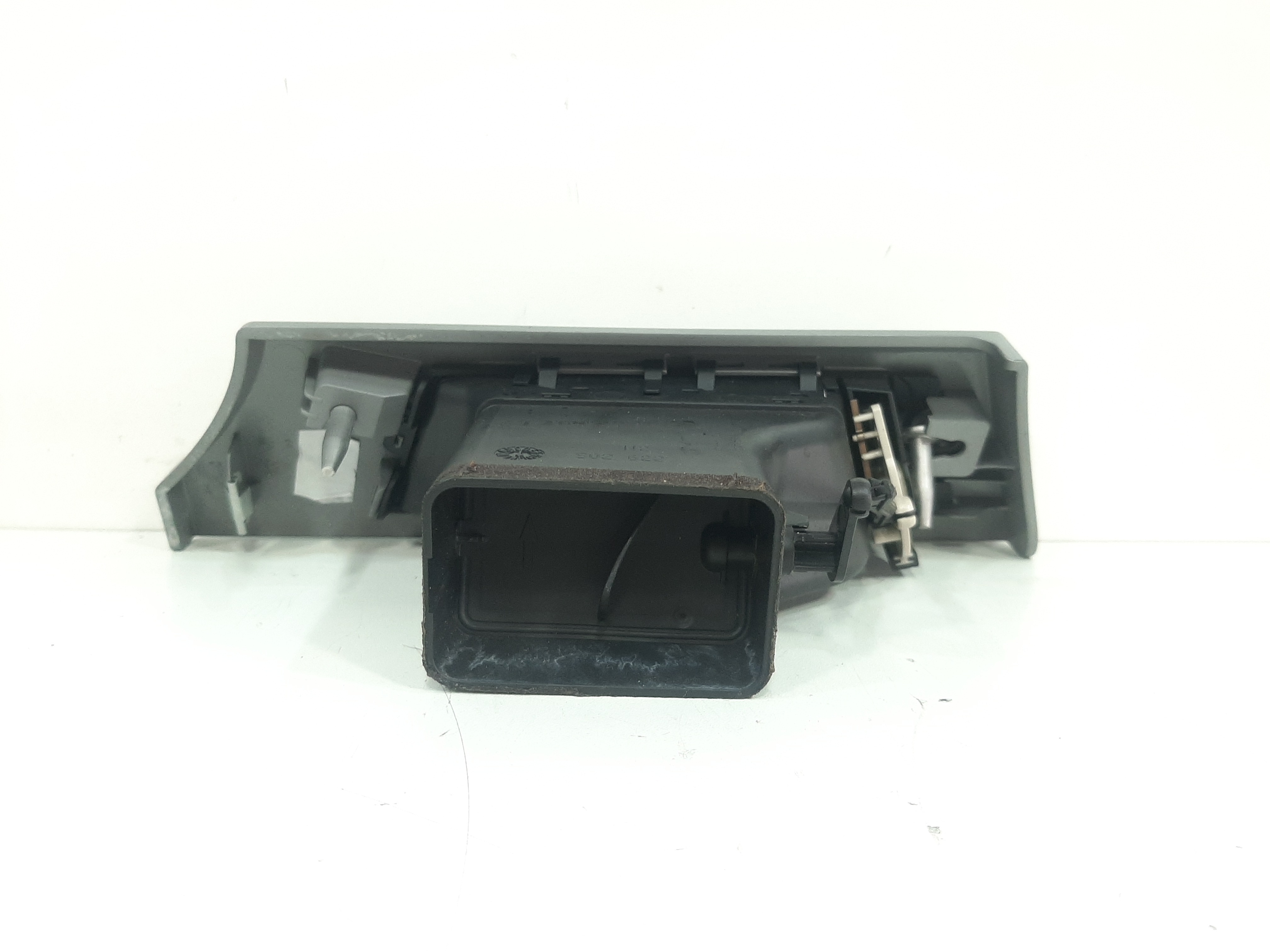 Difusor Ar Dianteiro Esquerdo Bmw 320i E90 2006 2007 A 2012 2