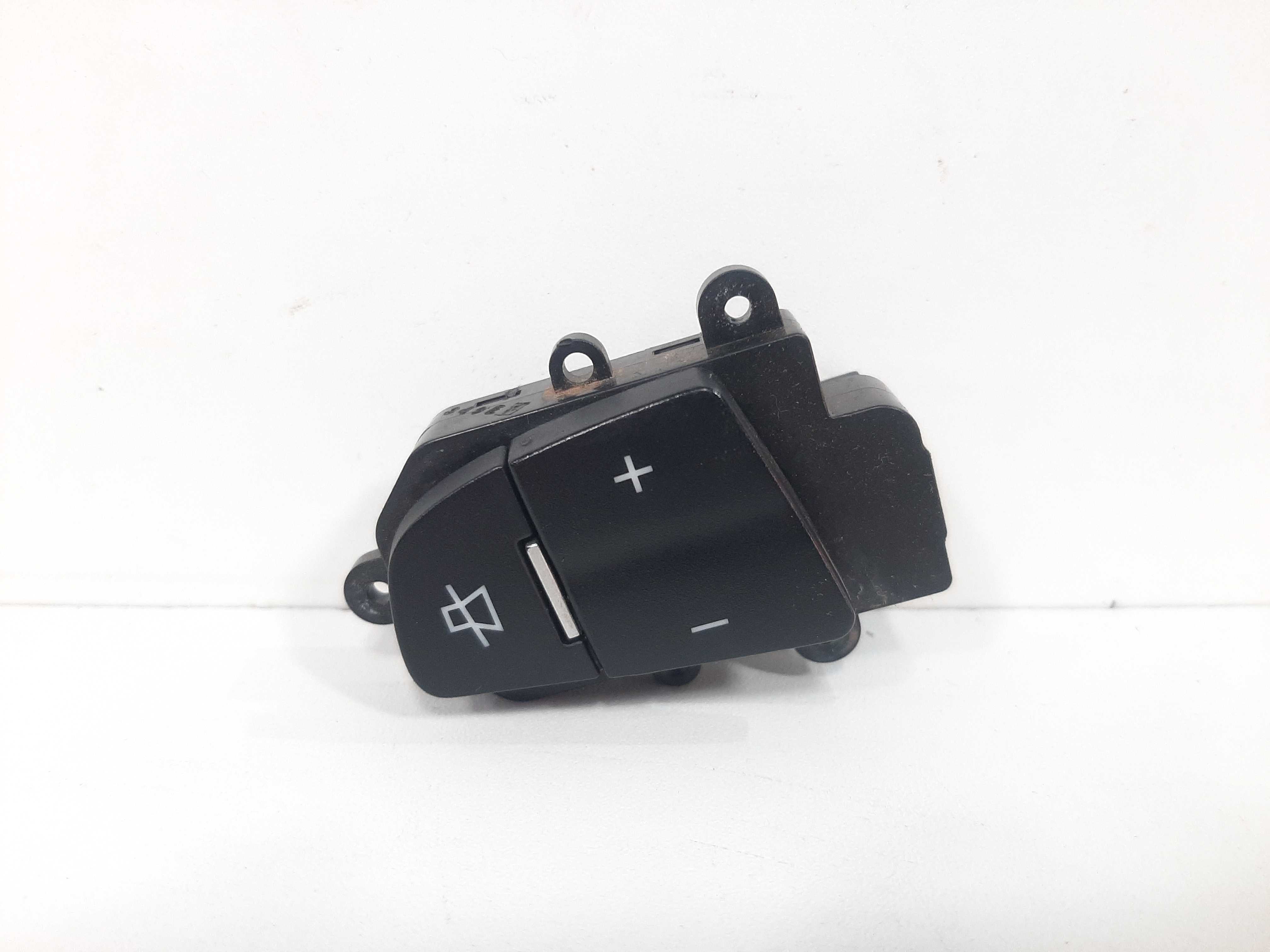 Botão Volume Som Volante Lifan X60 2011 2012 A 2016 1083017 1