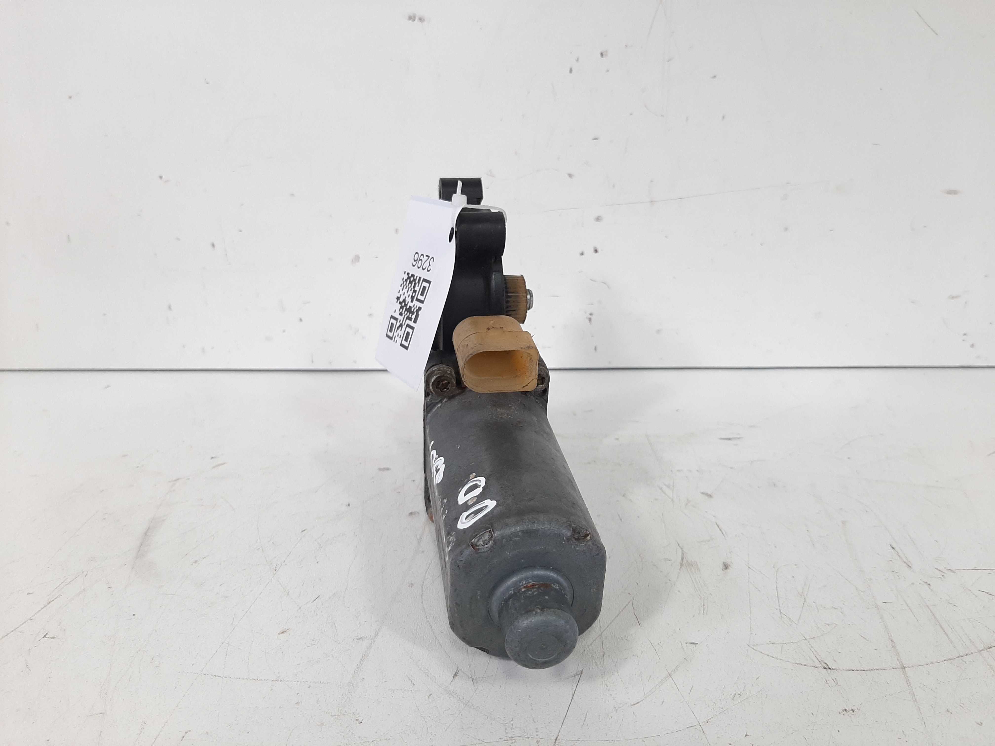 Motor Maquina Dianteiro Direito Vidro Bmw 230i 2007 A 2013 2