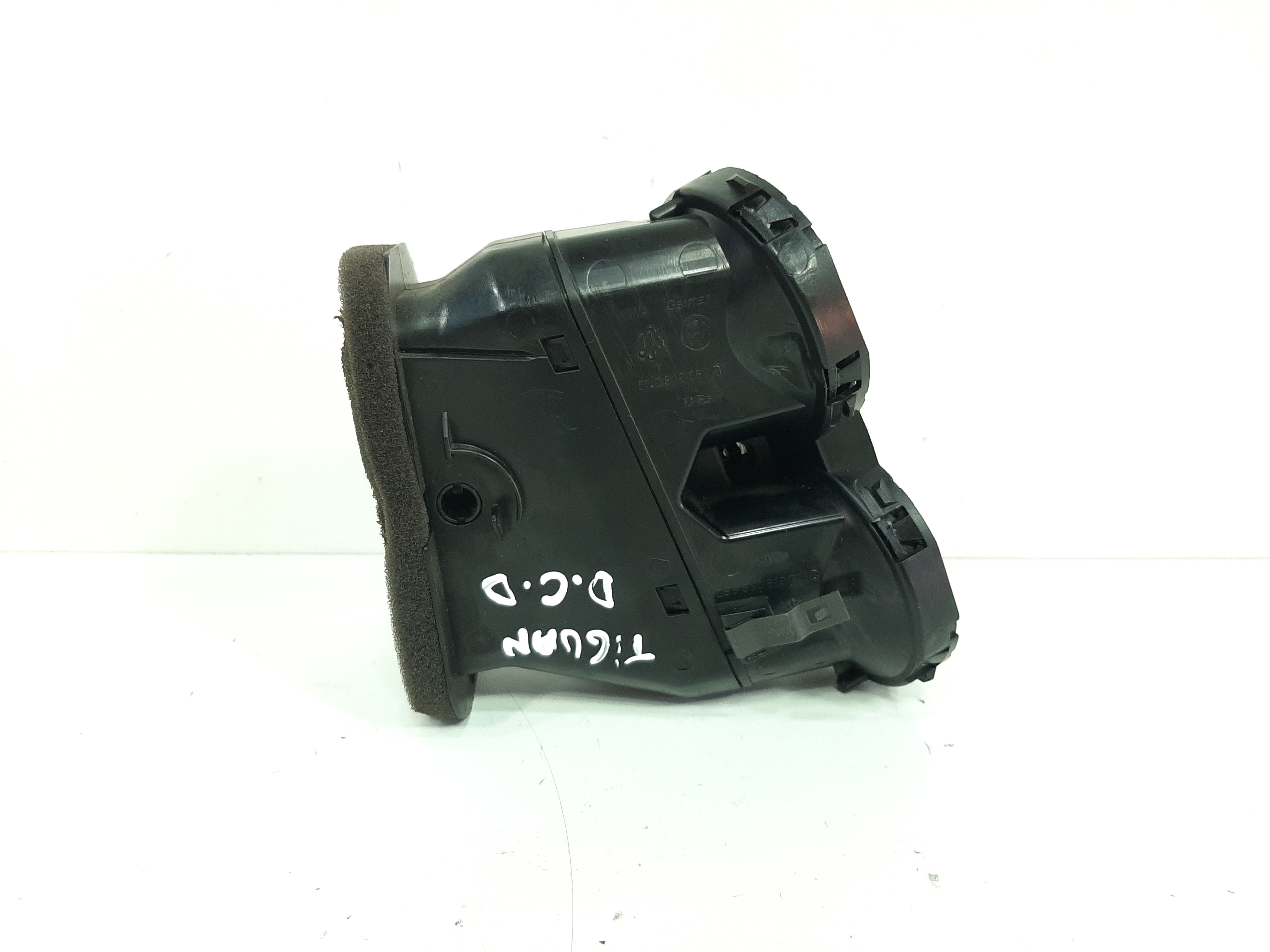 Difusor Ar Dianteiro Direito Central Vw Tiguan 2012 A 2017 1