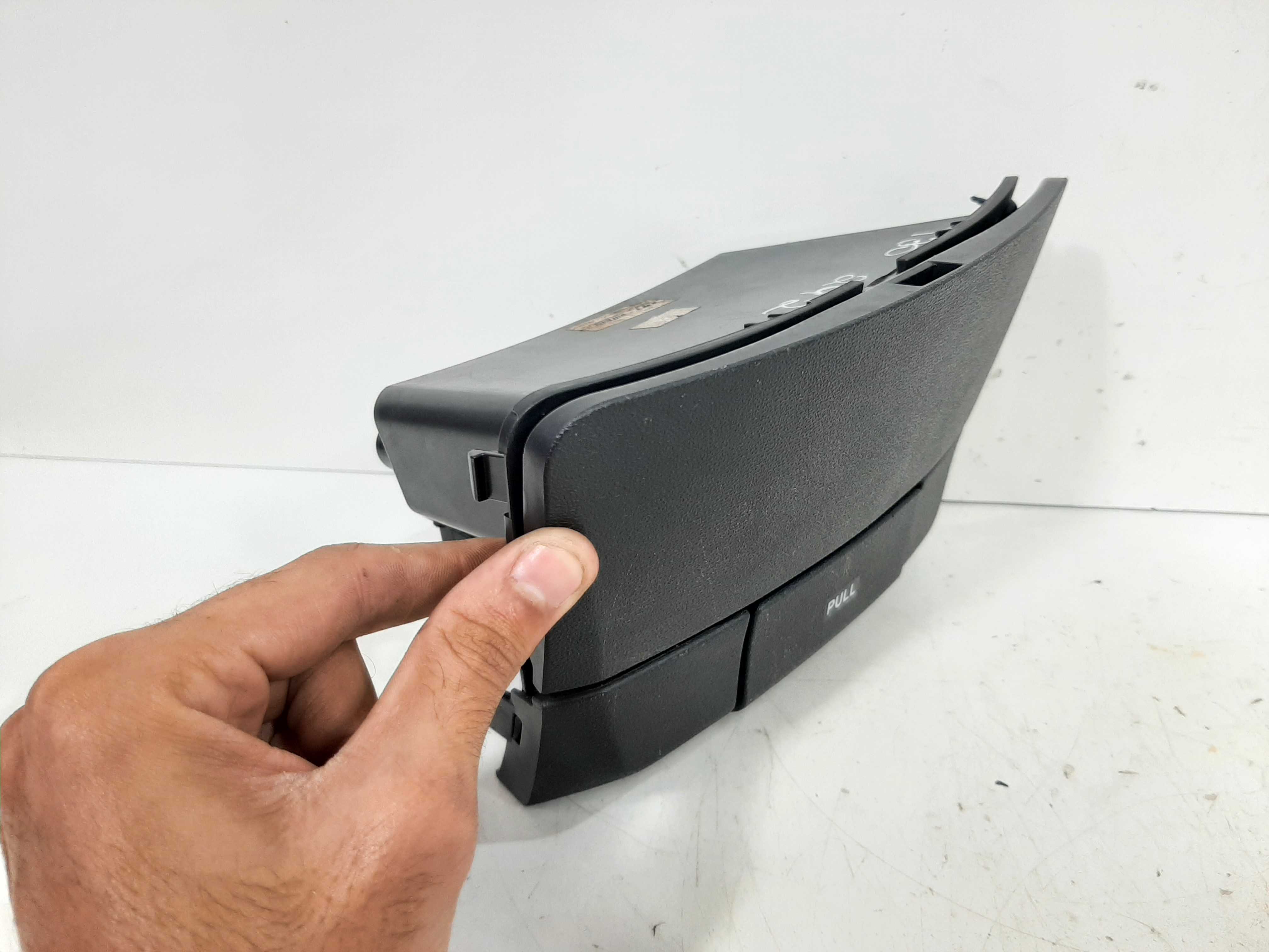 Porta Objeto Painel Hyundai I30 2009 2010 2011 2012 C/avaria 4