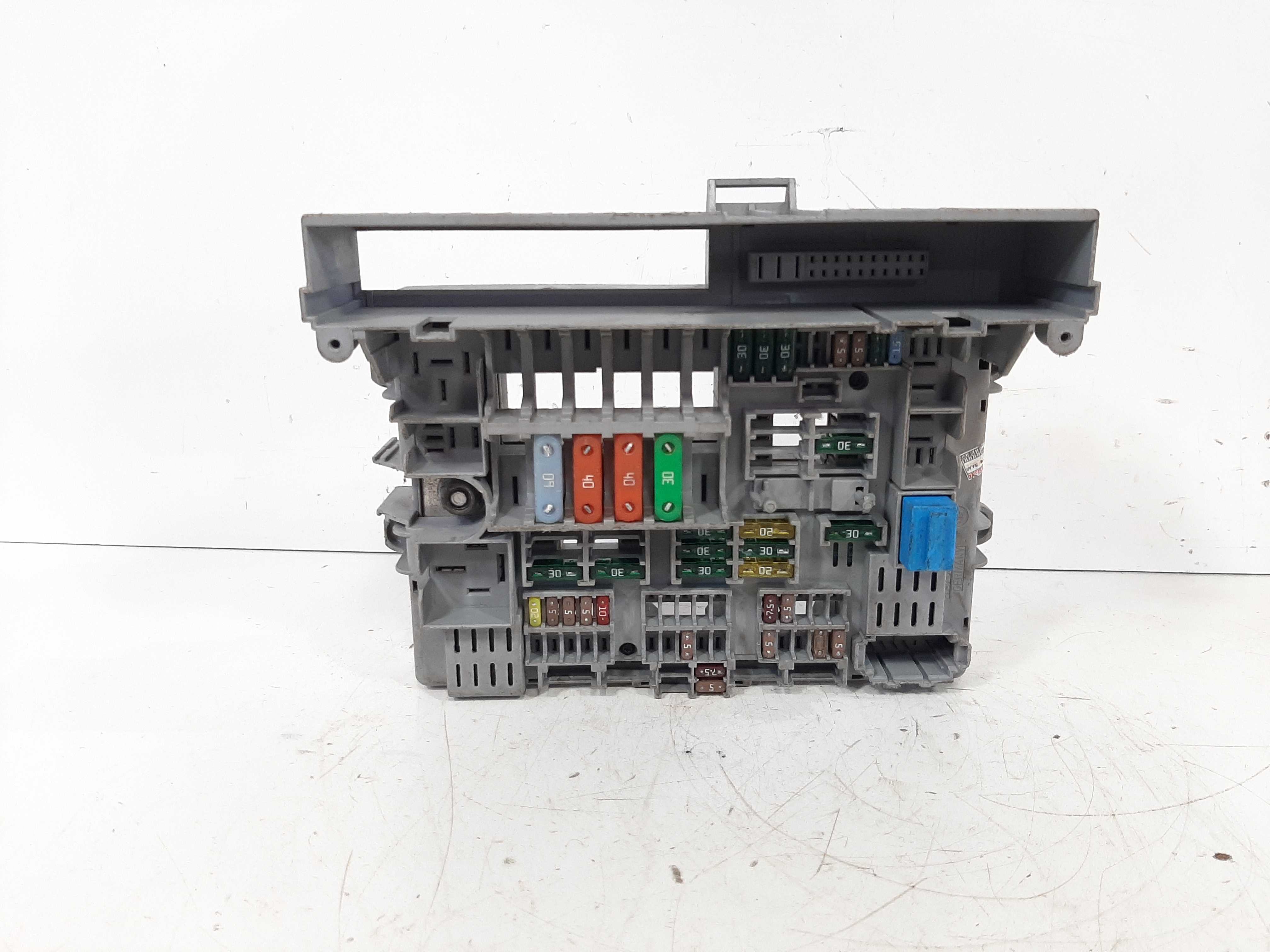 Módulo Bsi Caixa Fusivel Bmw 320i 2001 A 2008 – 10688710 5