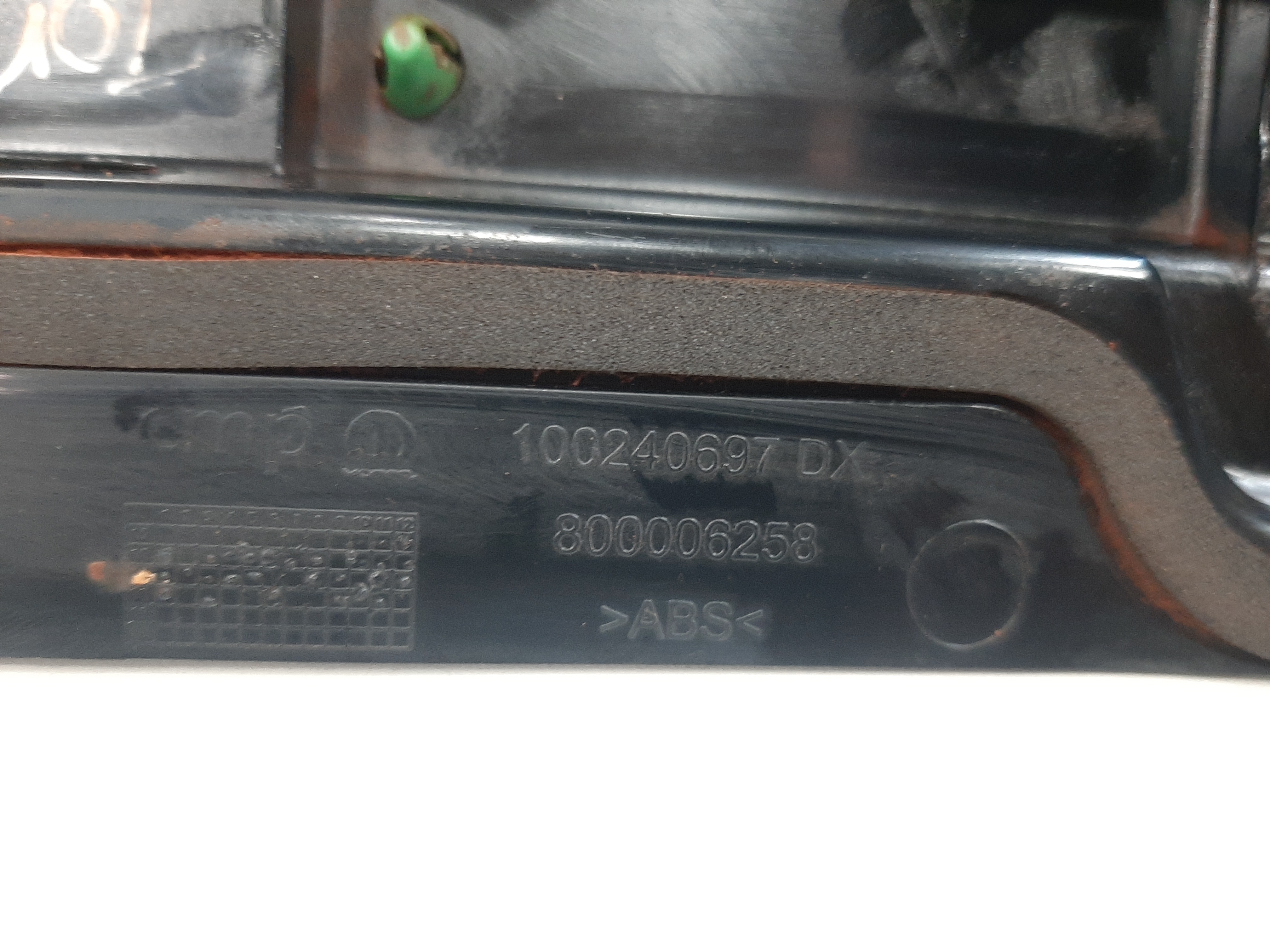 Moldura Lateral Tampa Traseira Direita Fiat Toro 2016 A 2023 6
