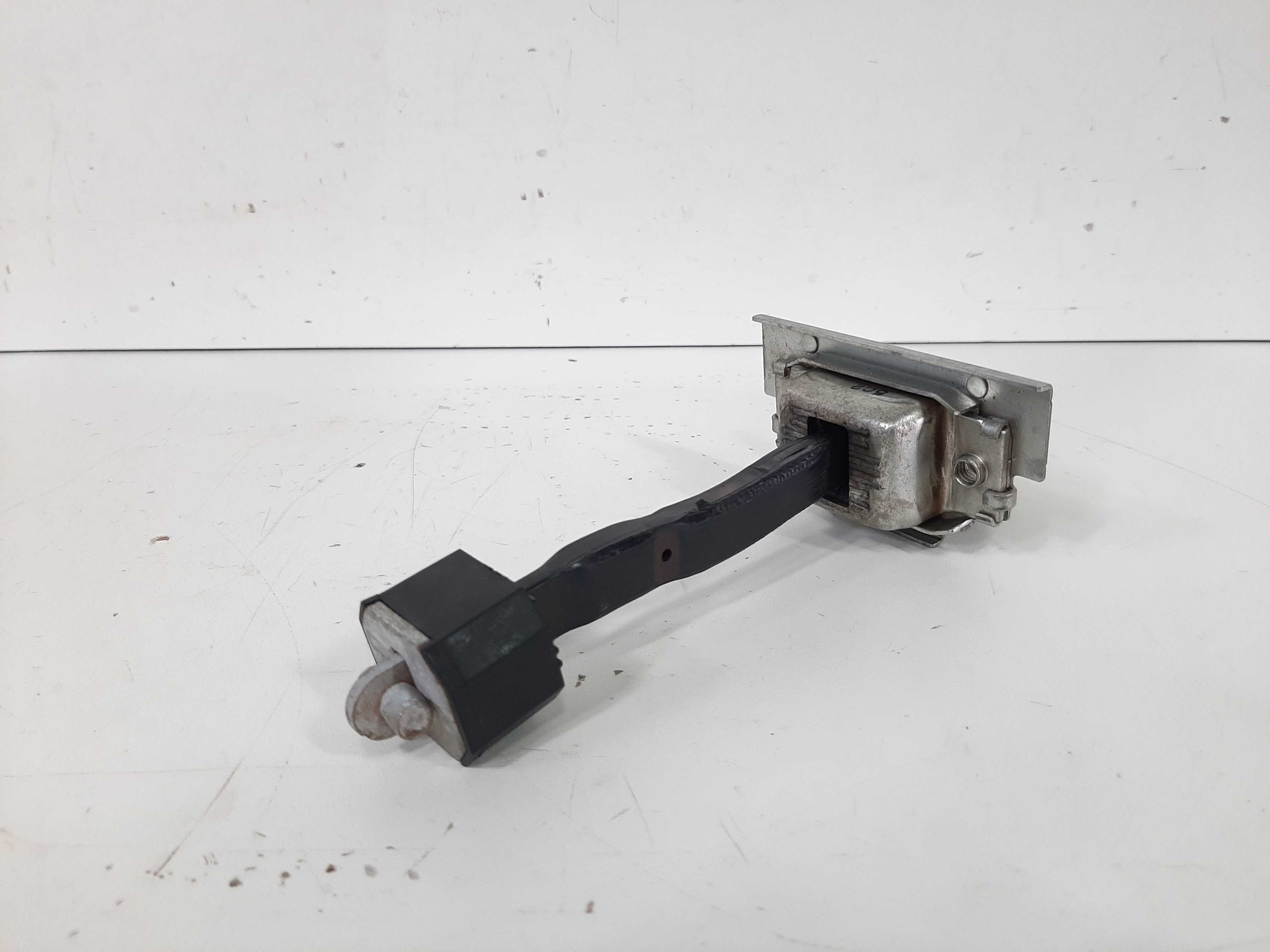 Limitador Porta Traseira Direita Honda Hrv 2015 2016 A 2018 5