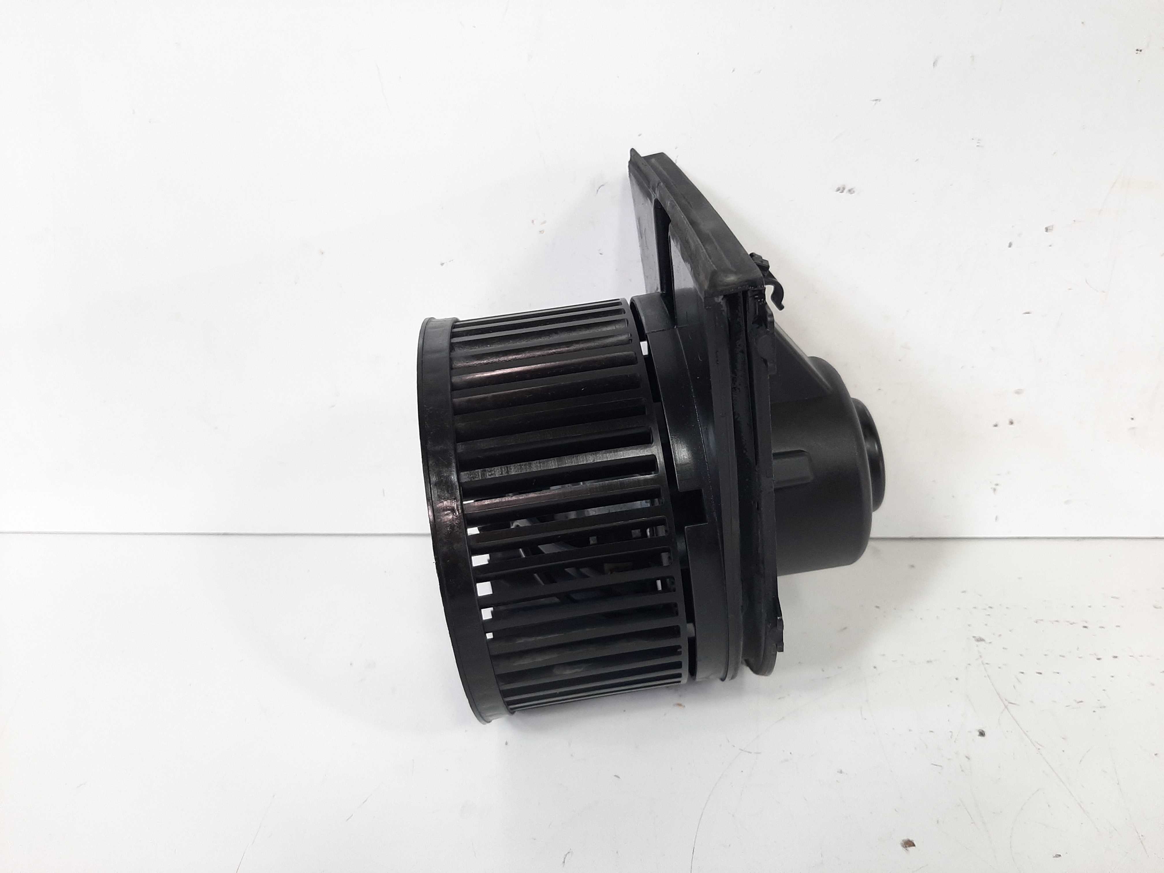 Eletroventilador Interno Ar Condicionado Audi A3 1997 A 2003 7