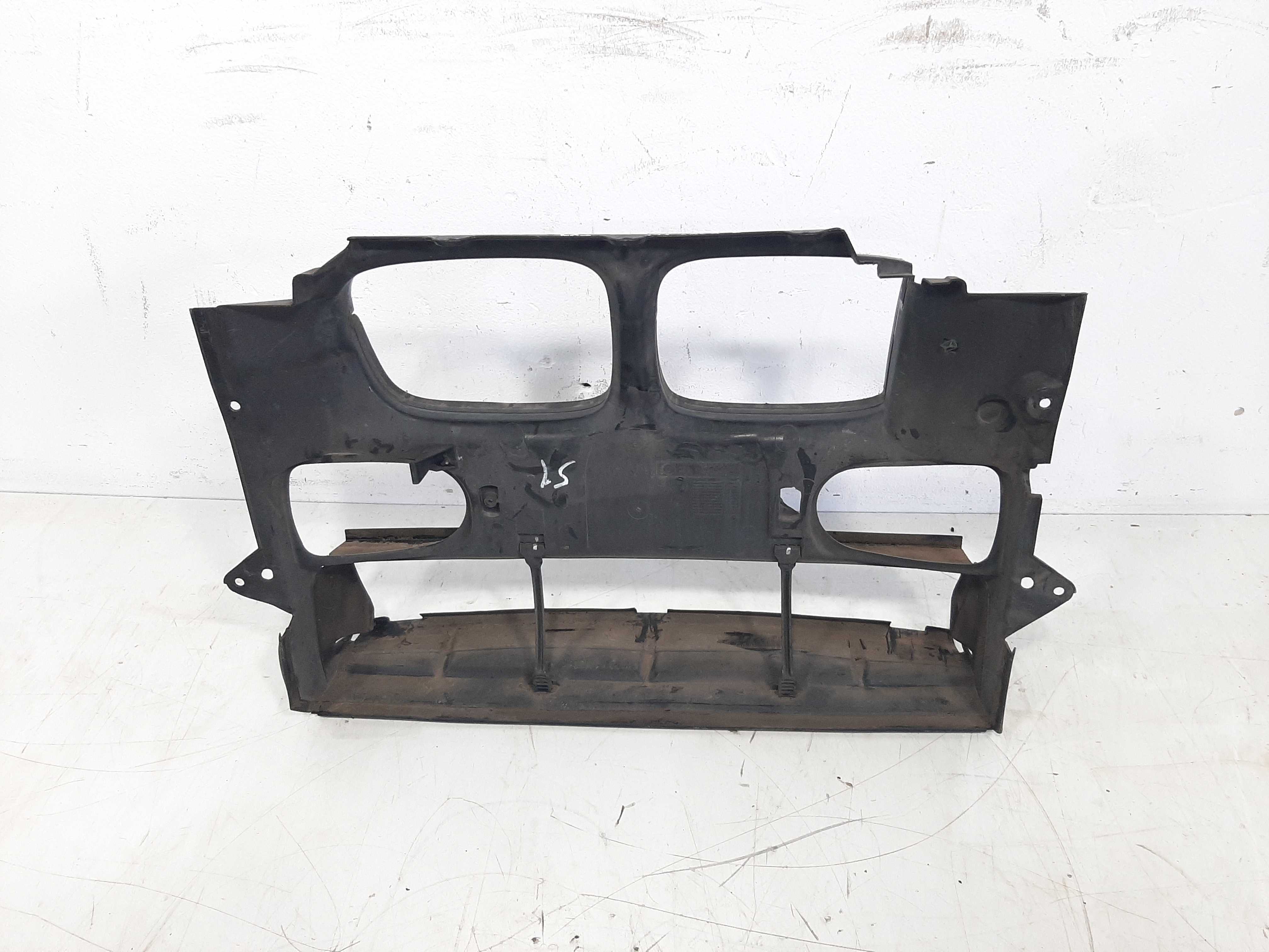 Suporte Radiador Bmw 540i Código: 5171-8 159 959 C/ Avaria 6