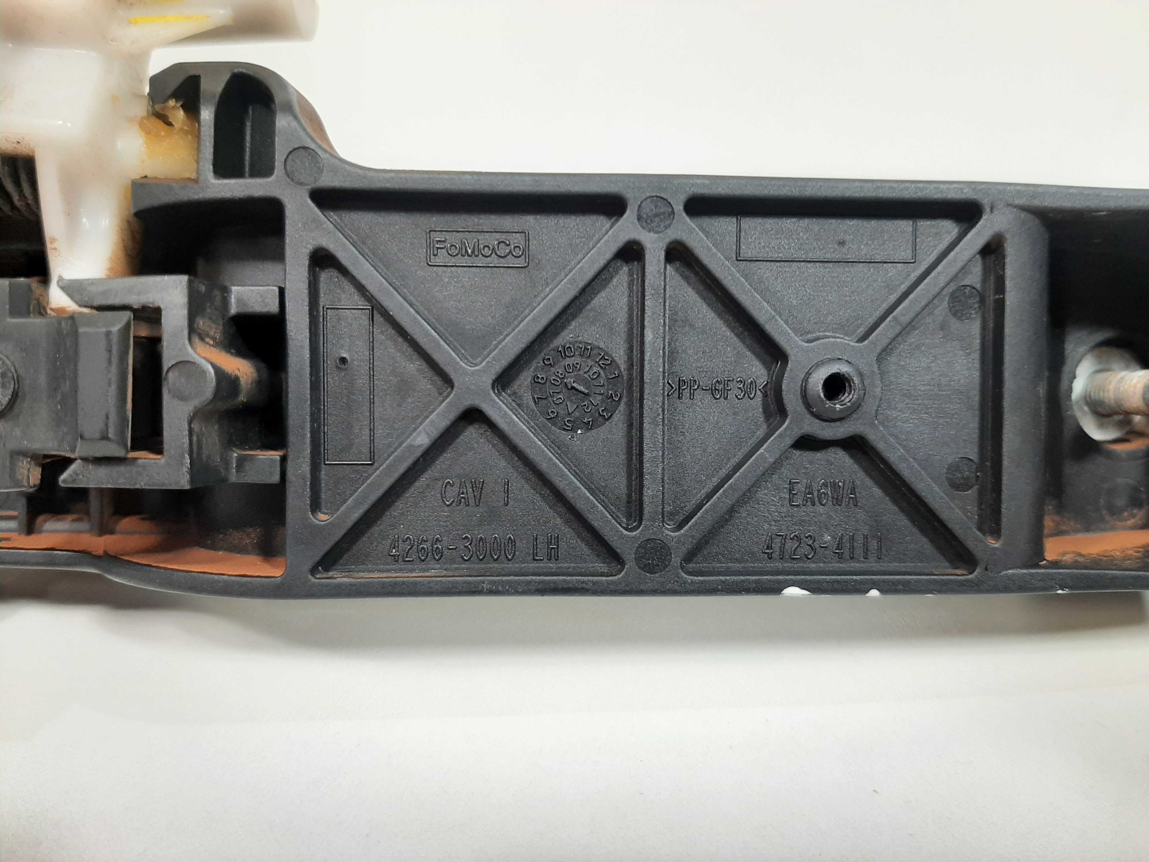 Maçaneta Externa Traseira Esquerda Ford Fusion 2006 A 2011 8