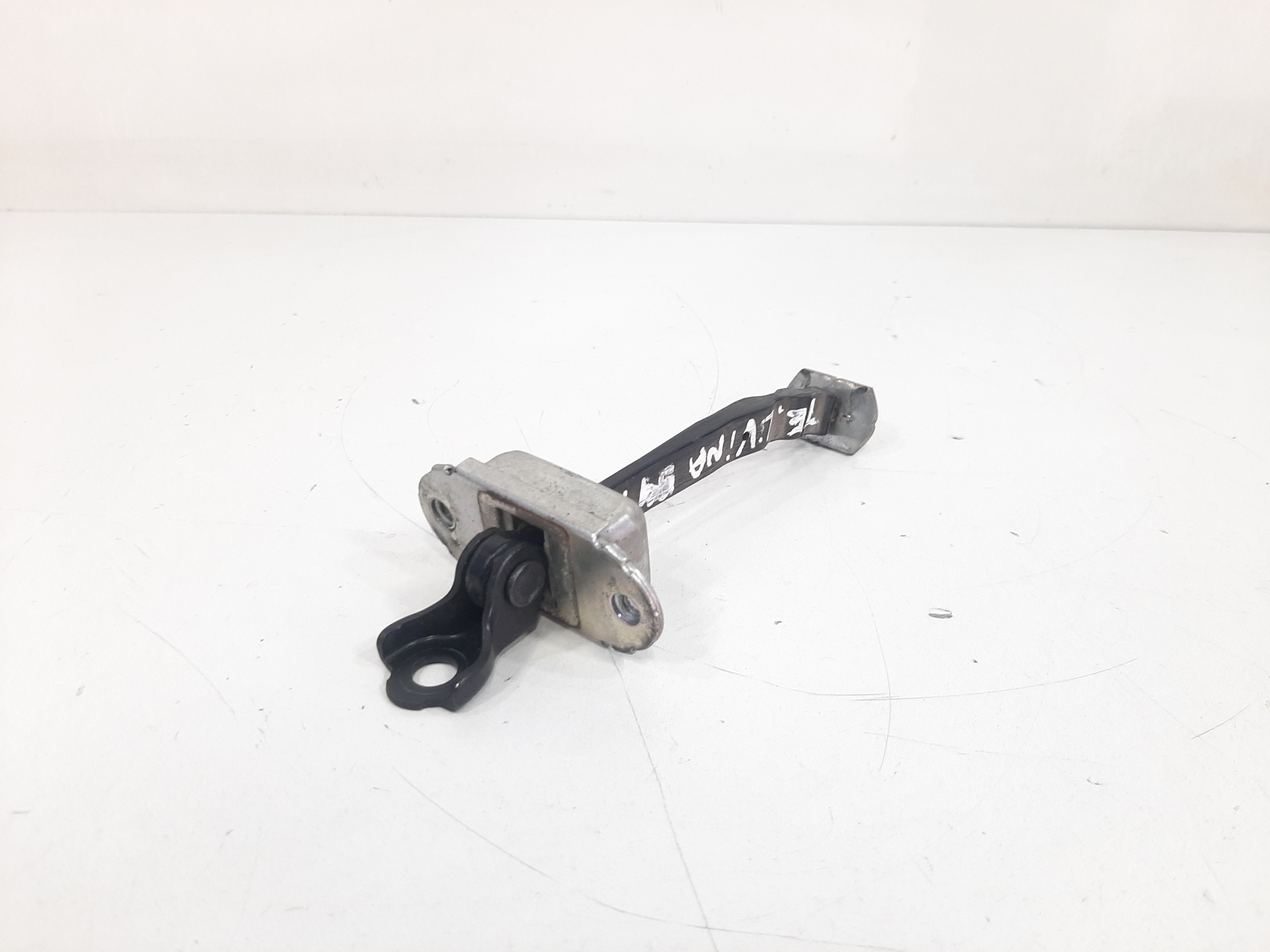 Limitador Porta Traseira Esquerda Nissan Livina 2010 A 2014 7