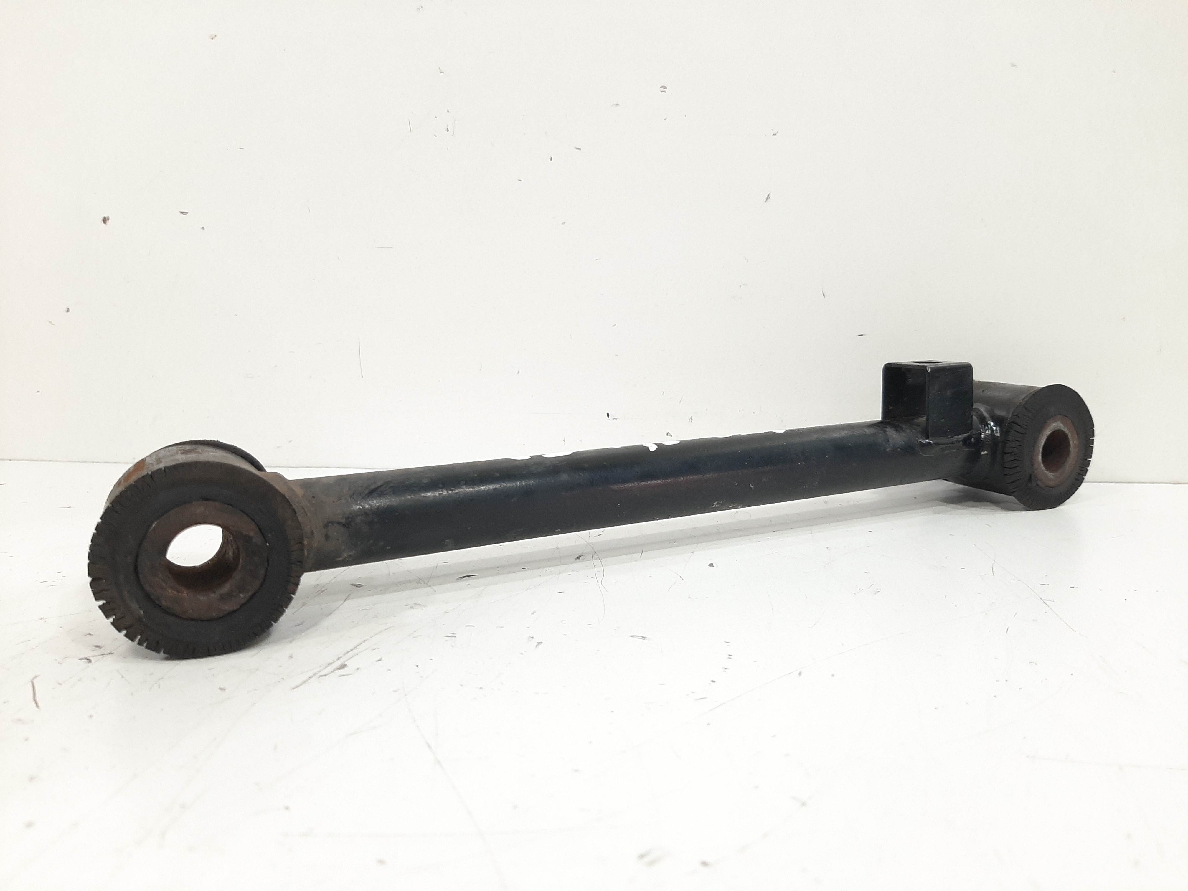 Braço Suspensão Traseira Direita Hyundai Azera 2007 A 2011 3