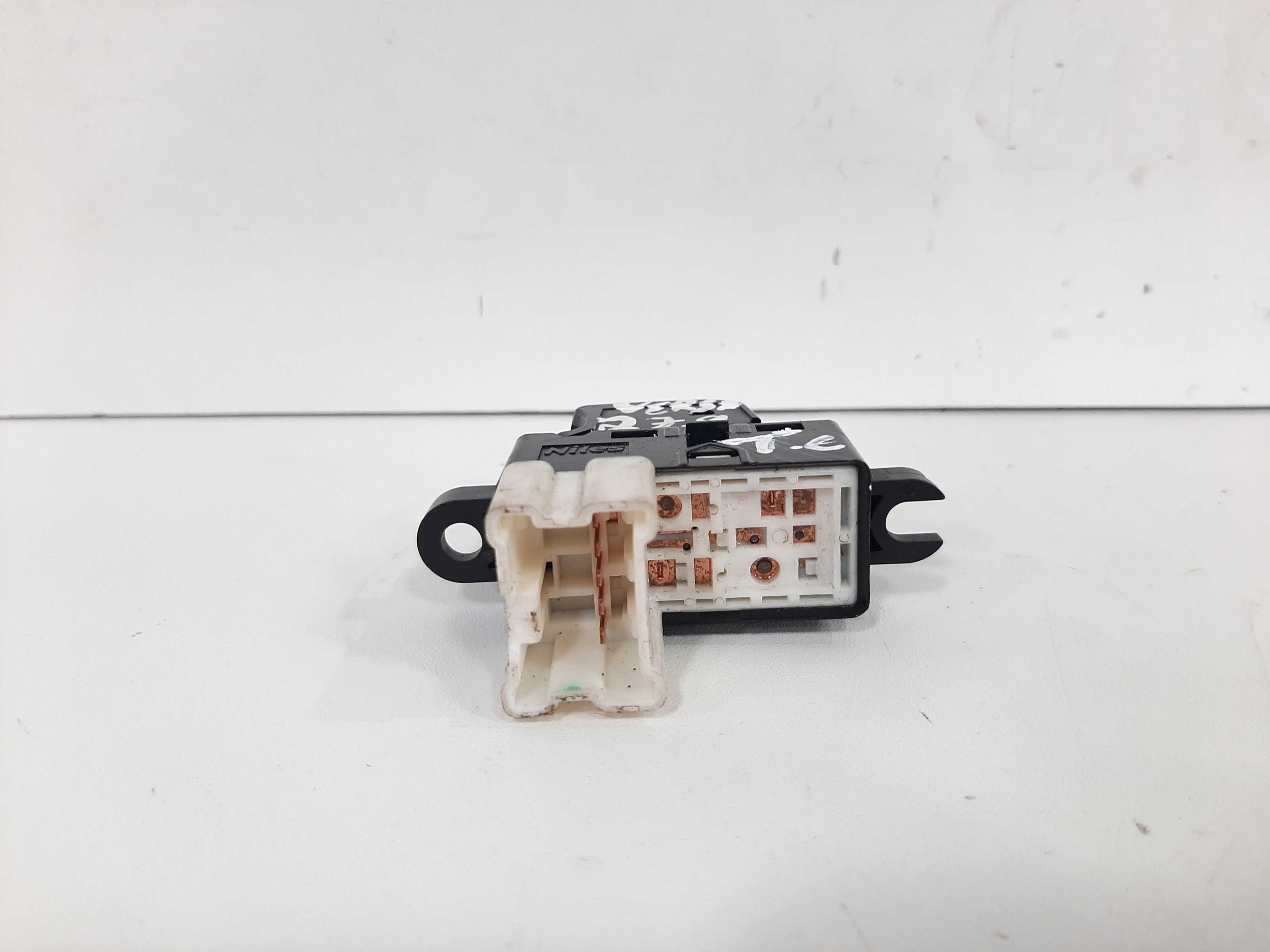 Botão Comando Vidro Elétrico Traseiro Esquerdo Nissan Versa 2
