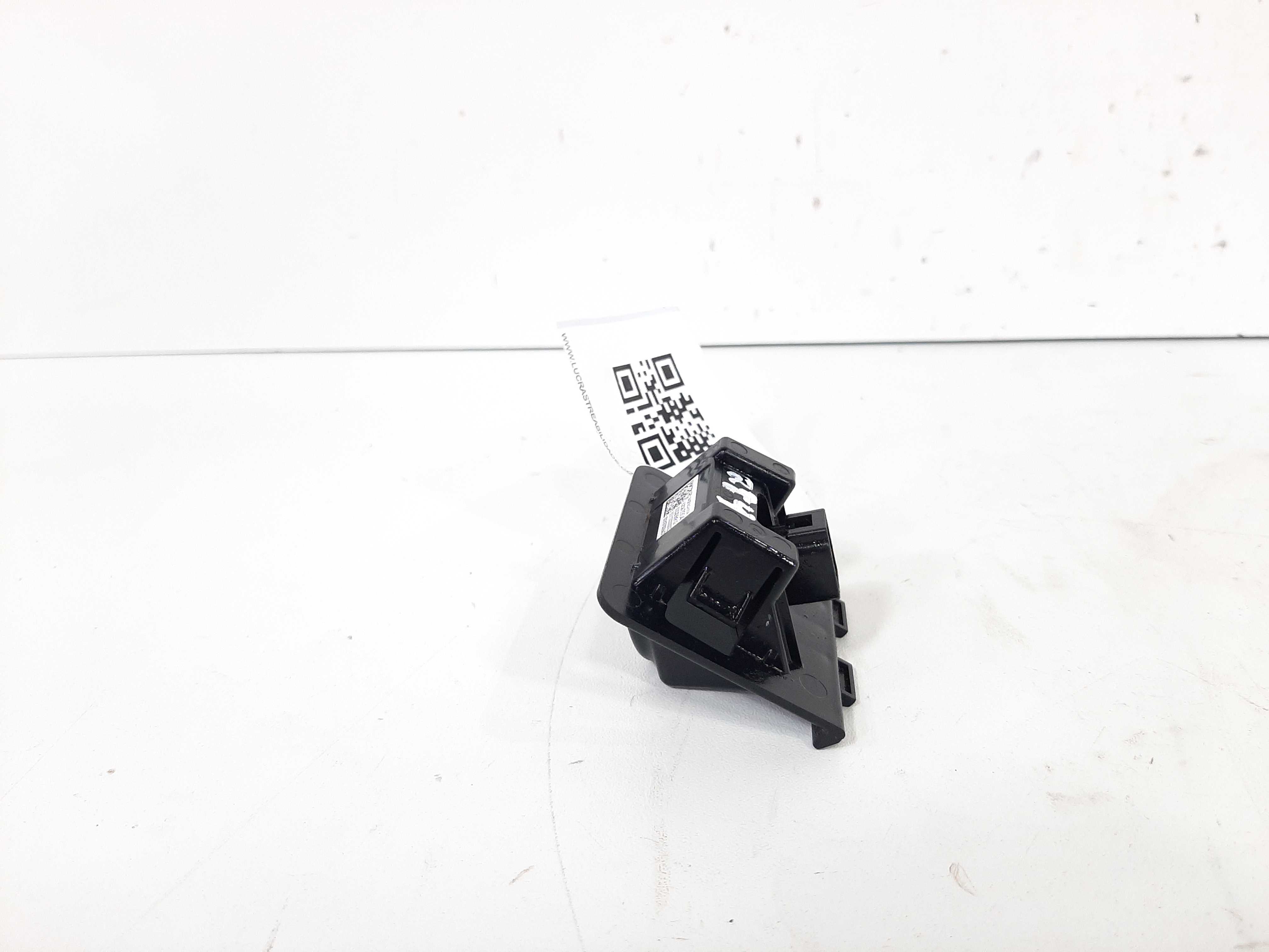 Camera Traseira Ré Gm Onix 2013 2014 2015 2016 2017 2018 5