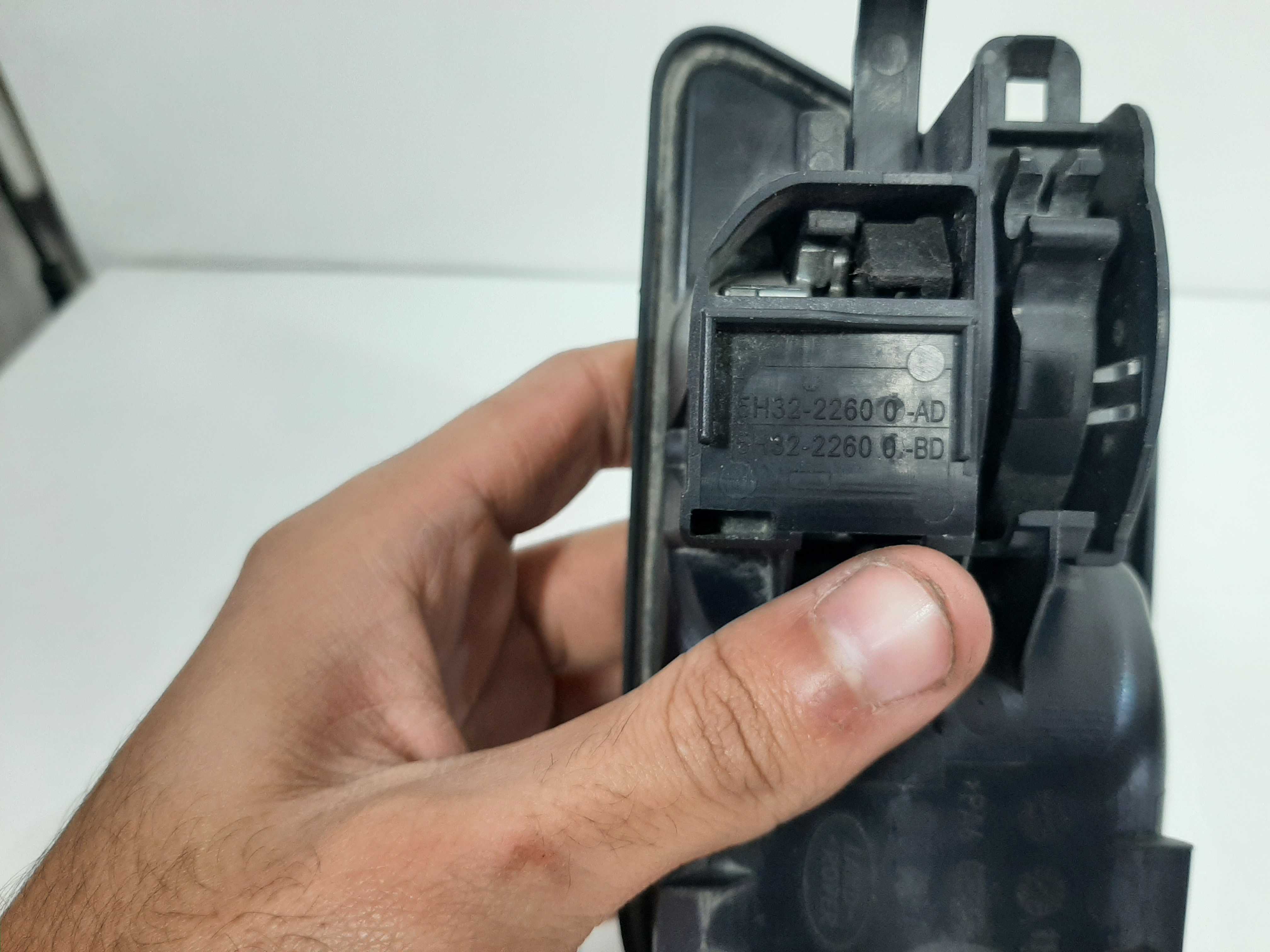 Maçaneta Interna Dianteiro Direito Freelander 2  2007 A 2012 4