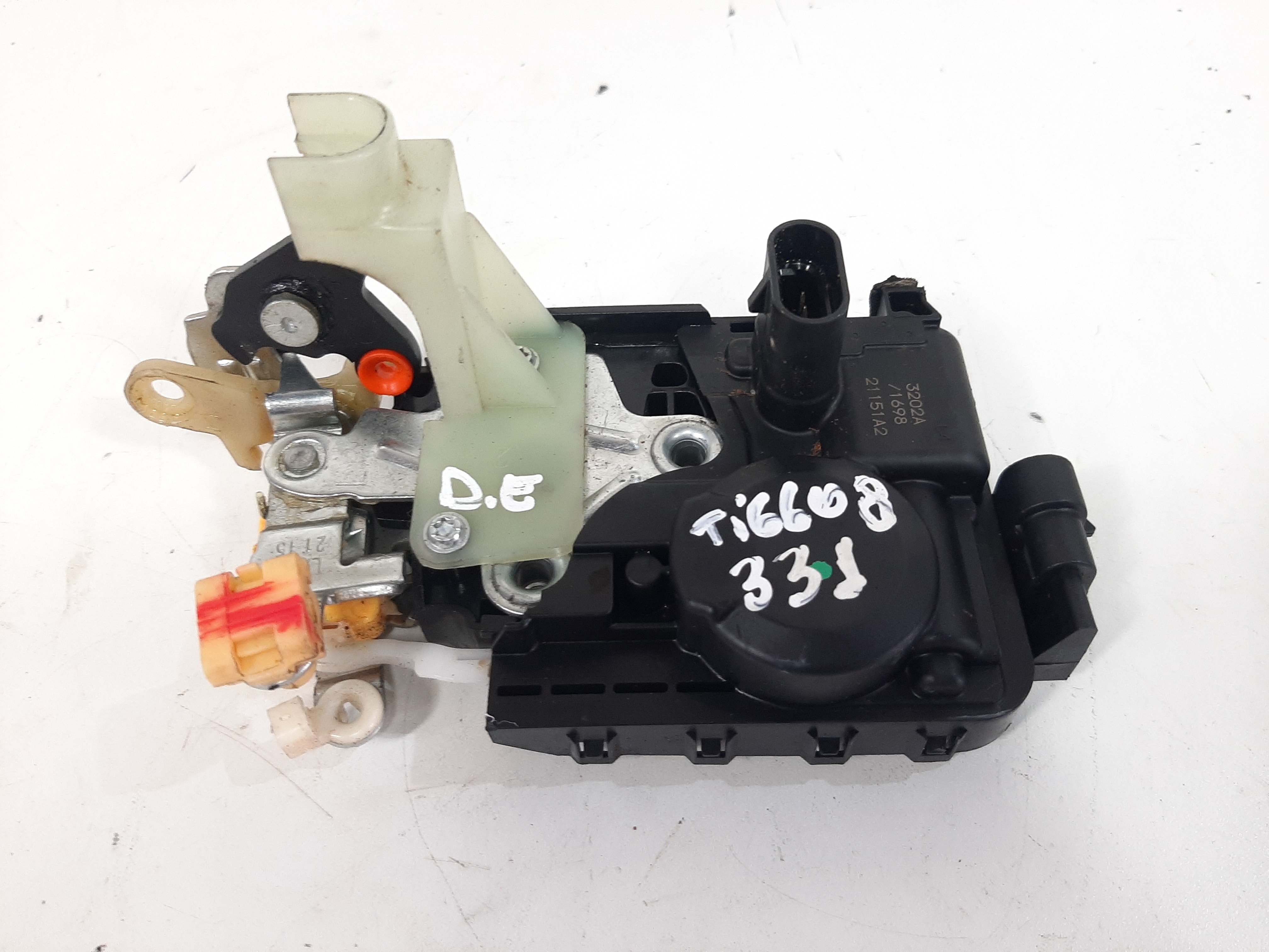 Fechadura Porta Dianteira Esquerda Chery Tiggo 8 2019 A 2022 7