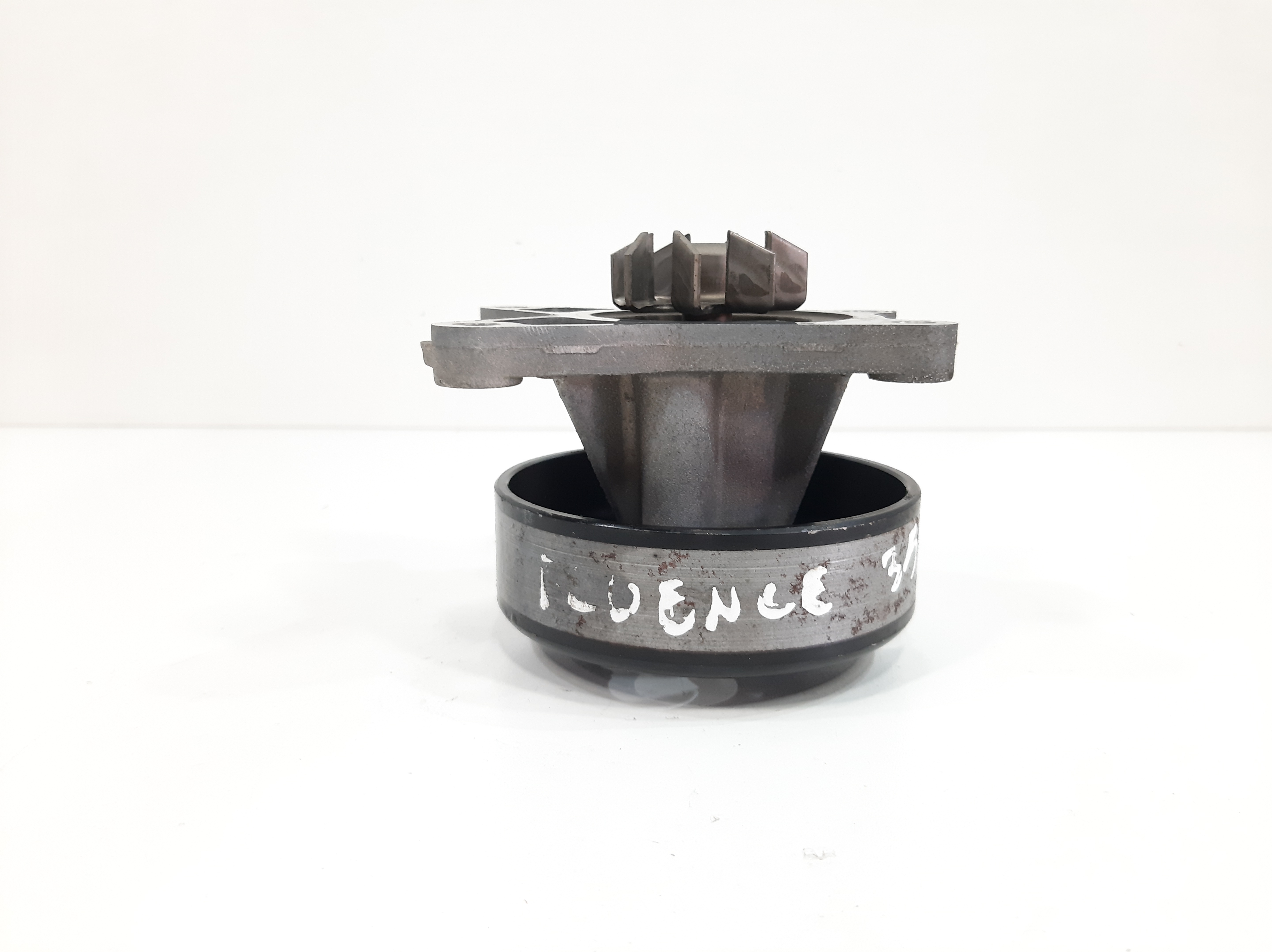 Bomba Água Renault Fluence 2.0 16v 2010 2011 2012 A 2018 1