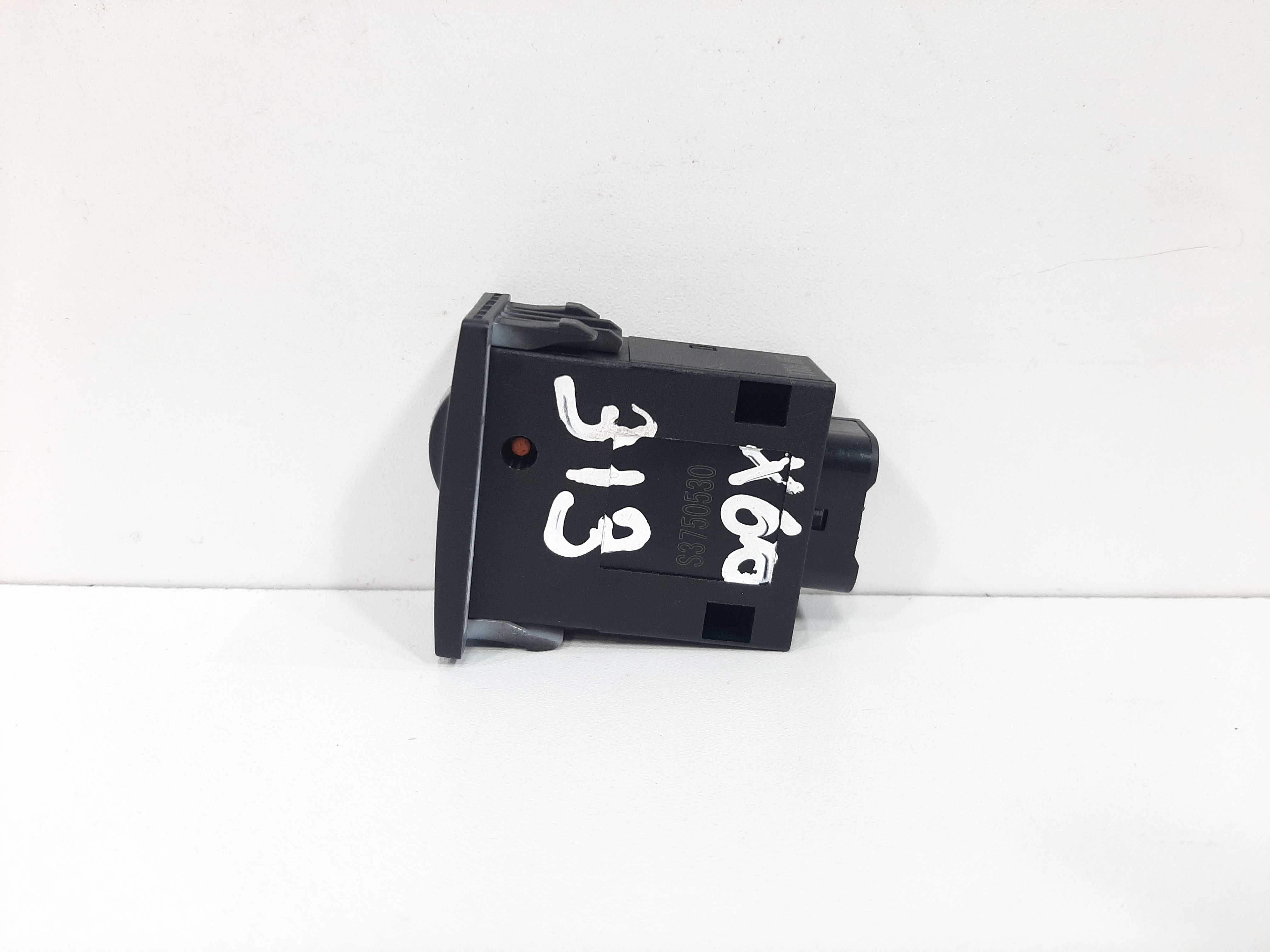 Botão Interruptor Regulagem Farol Lifan X60 2011 2012 A 2019 3