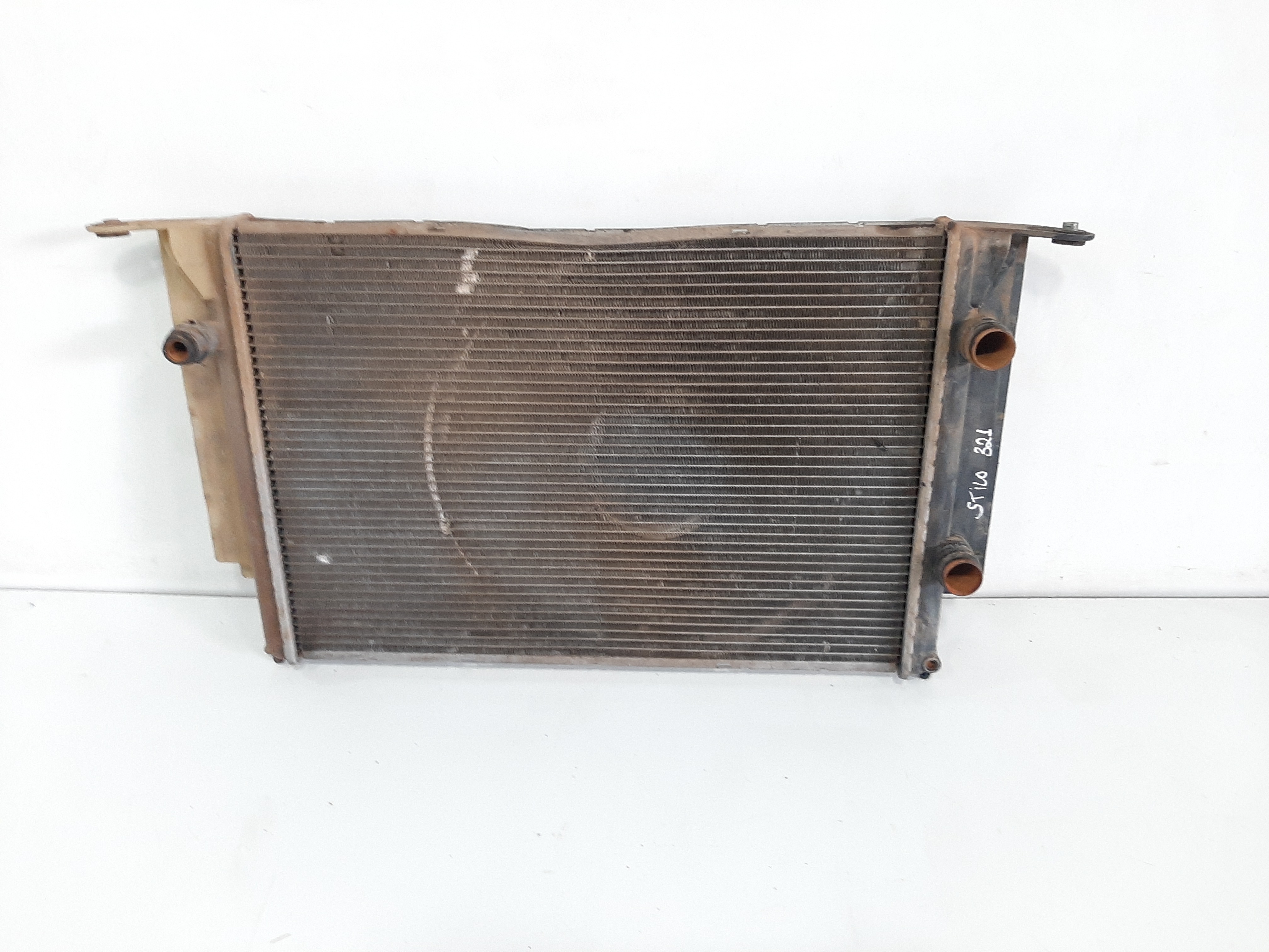 Radiador de água Stilo 321 2