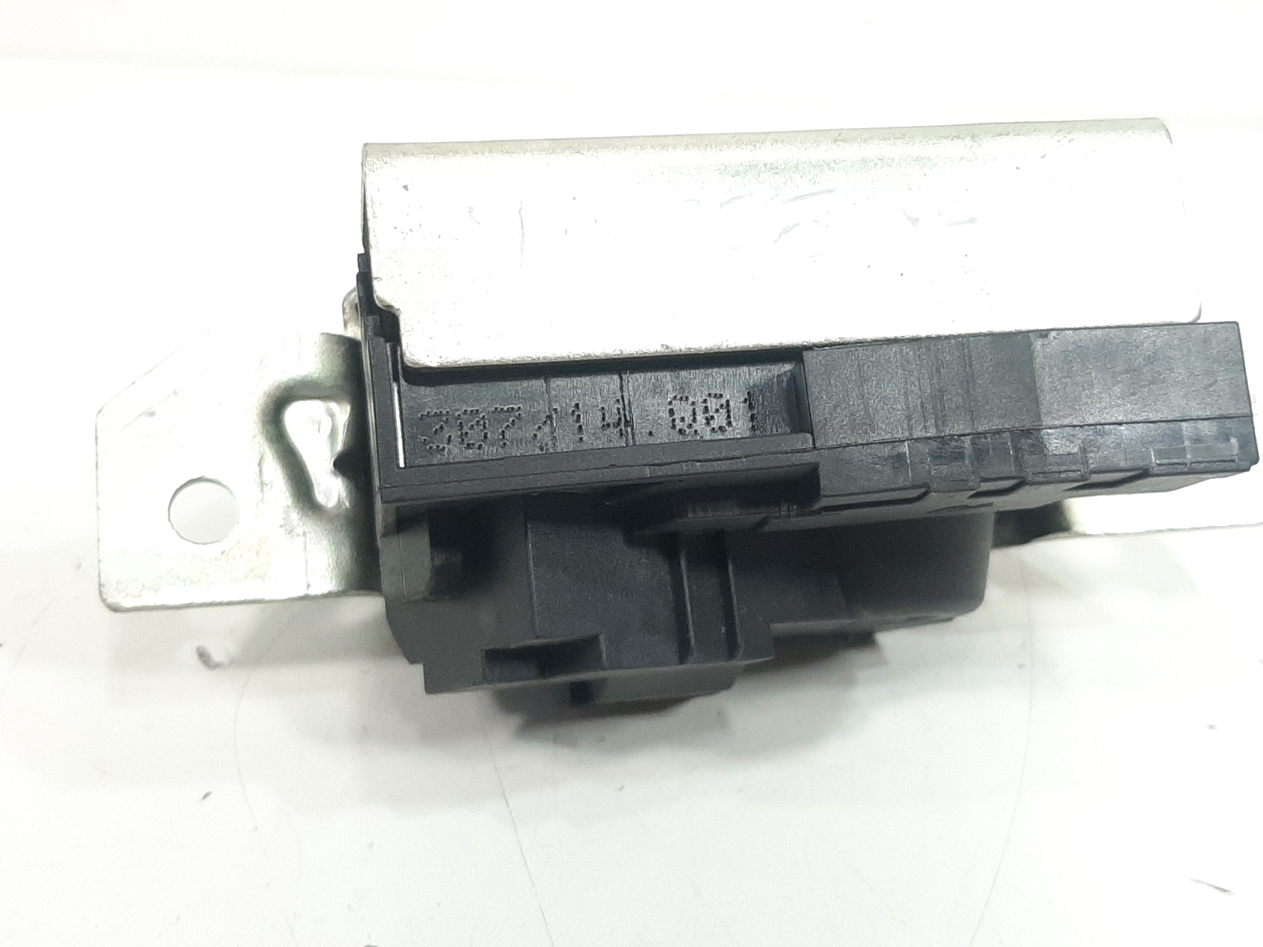 Fechadura Portamalas Mercedes Benz A200 W176 2013 A 2018 1