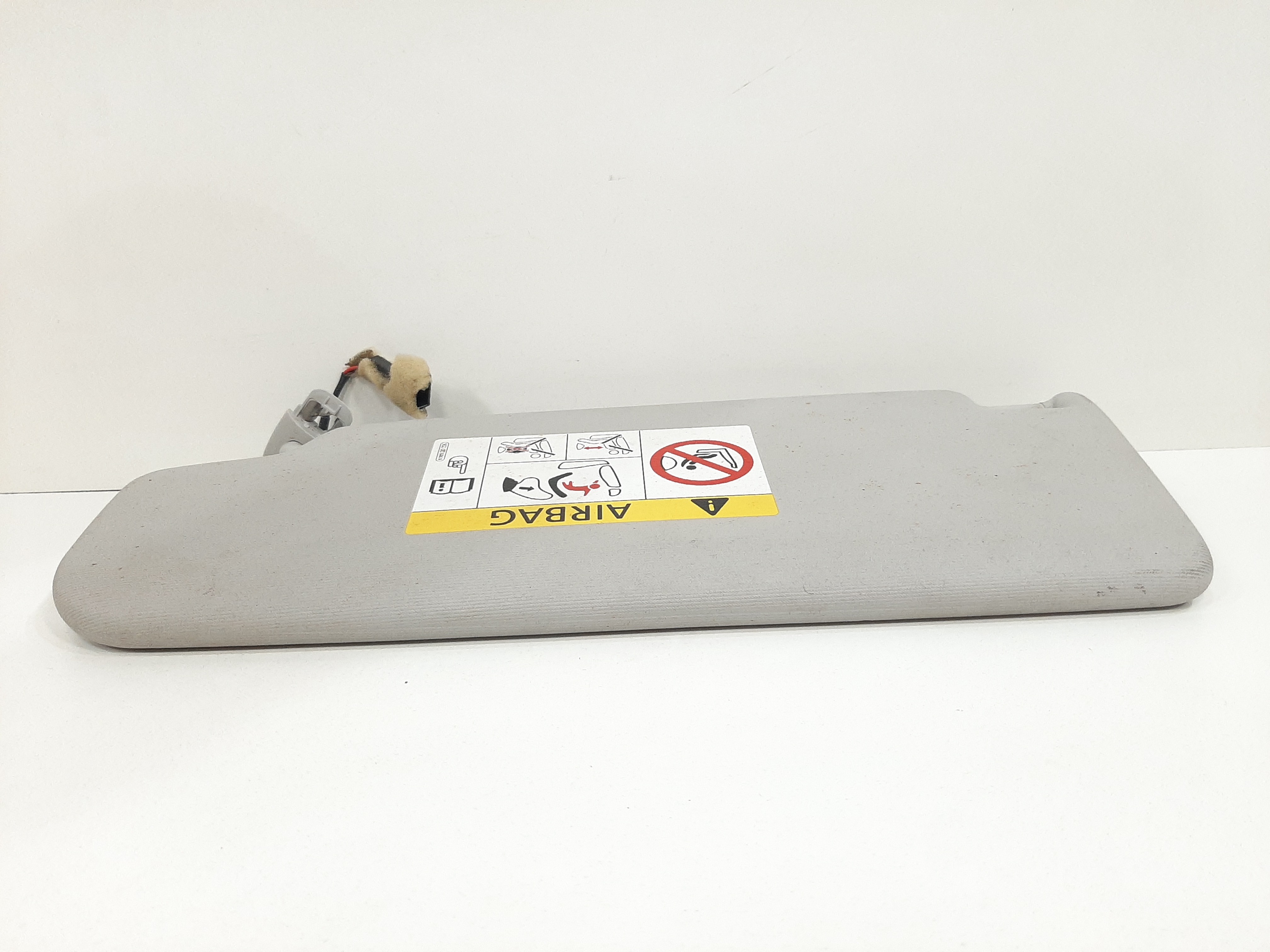 Quebra Sol Lado Direito Volkswagen Jetta 2011 2012 A 2017 7