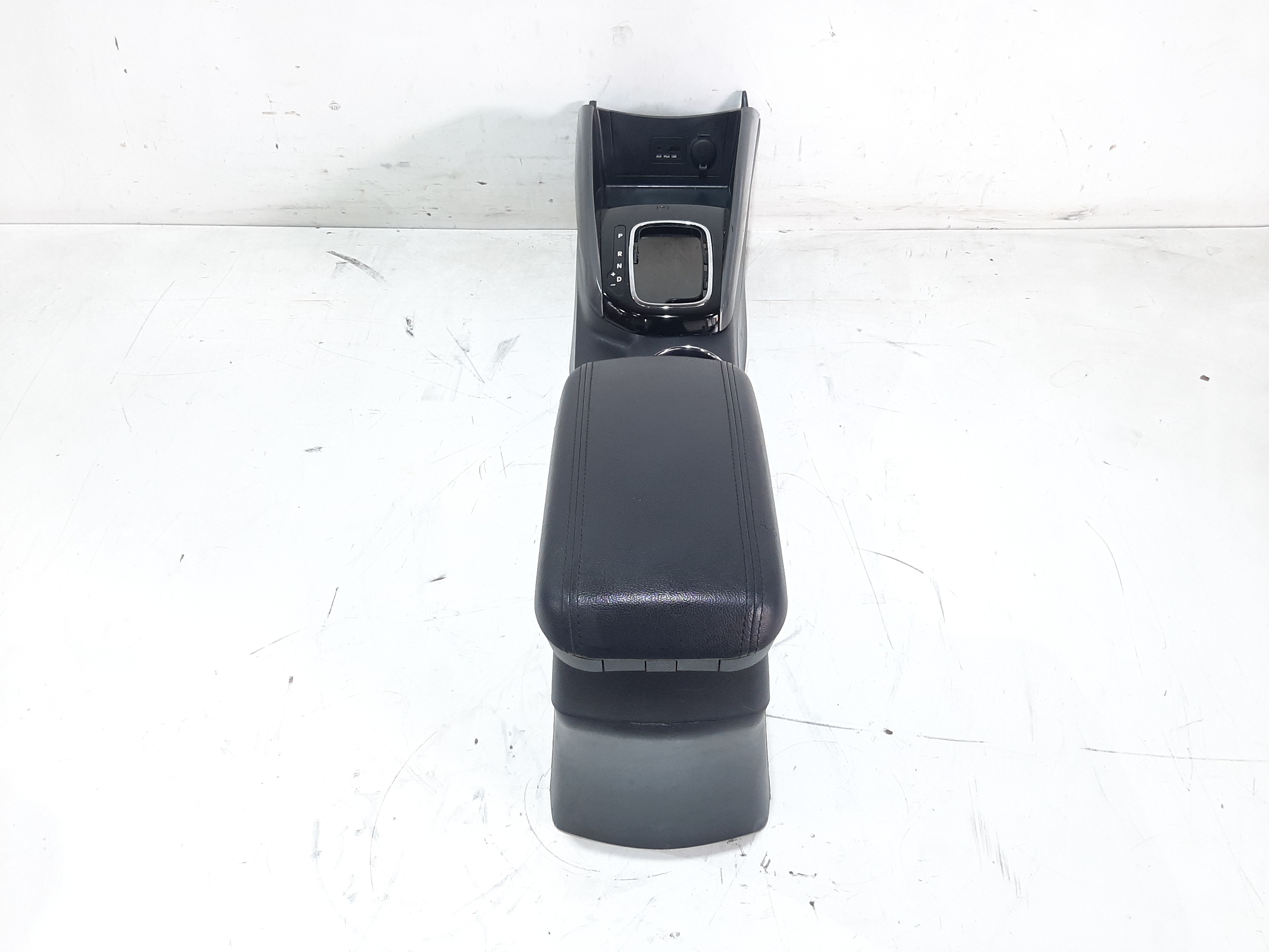 Console Central Kia Cerato Koup  2011 2012 A 2013 846111m501 5