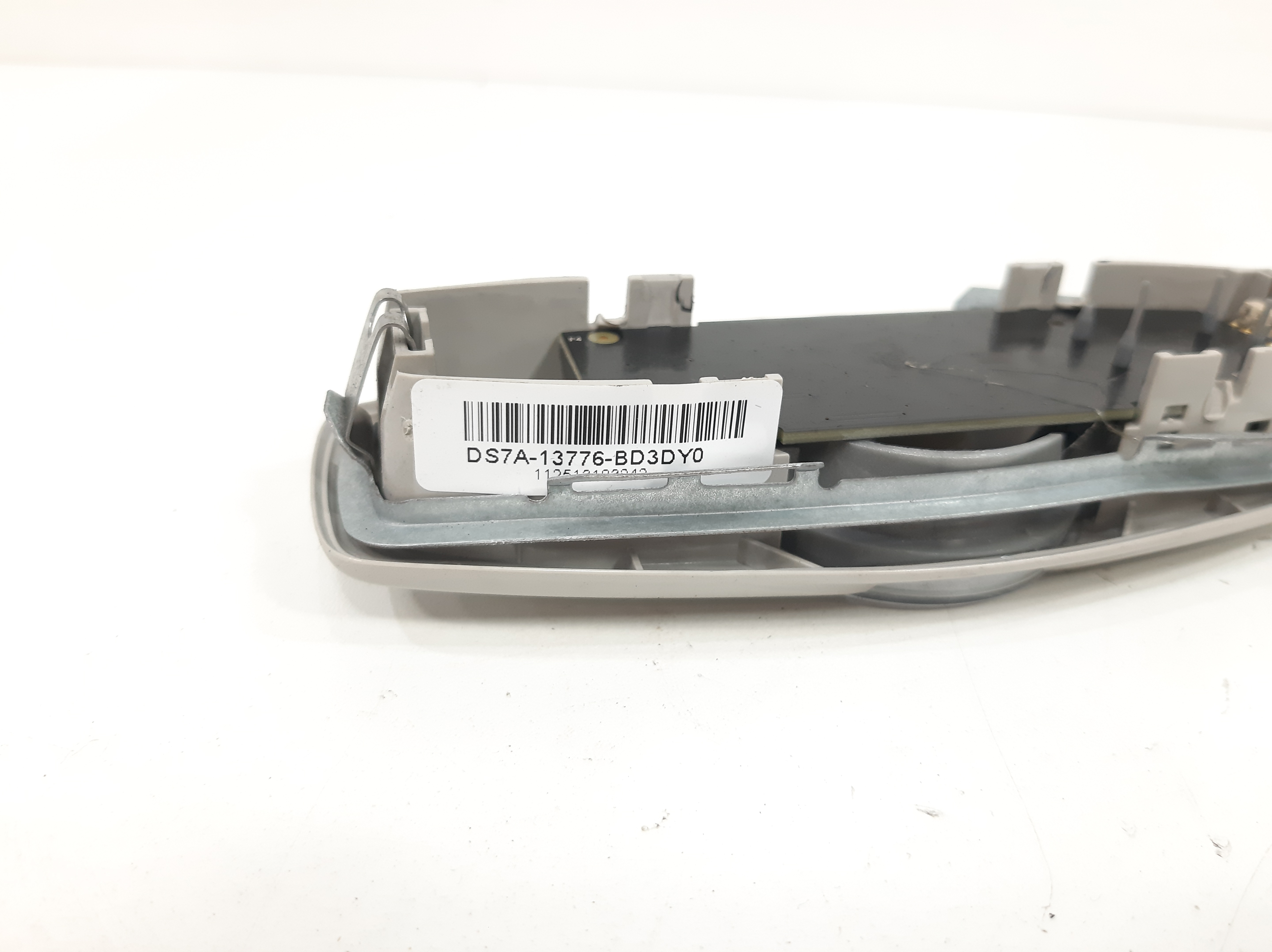 Luz Teto Cortesia Traseira Ford Fusion Titanium 2014 A 2019 1
