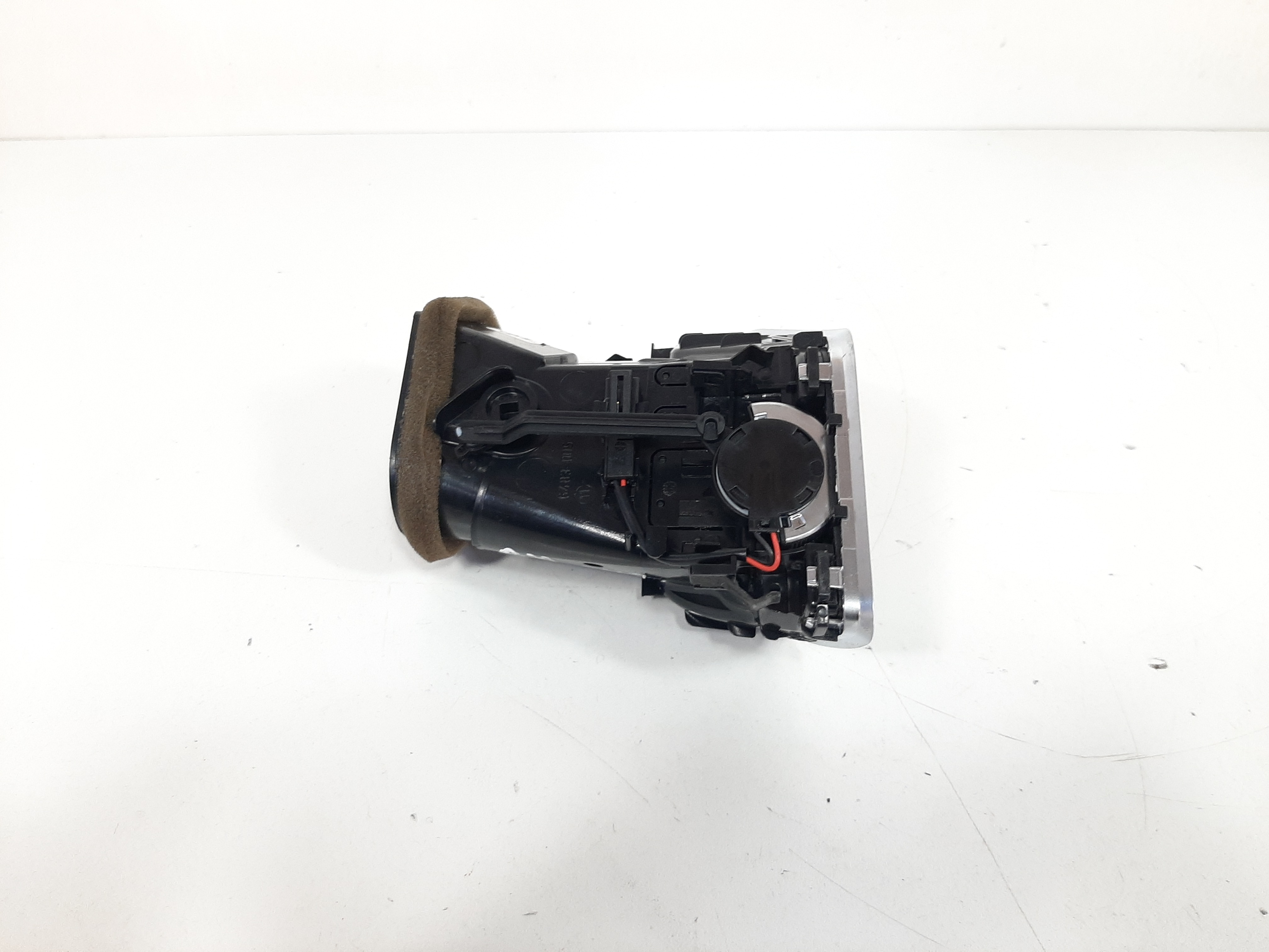 Difusor Ar Dianteiro Direito Audi A4 2010 2011 2012 A 2015 4