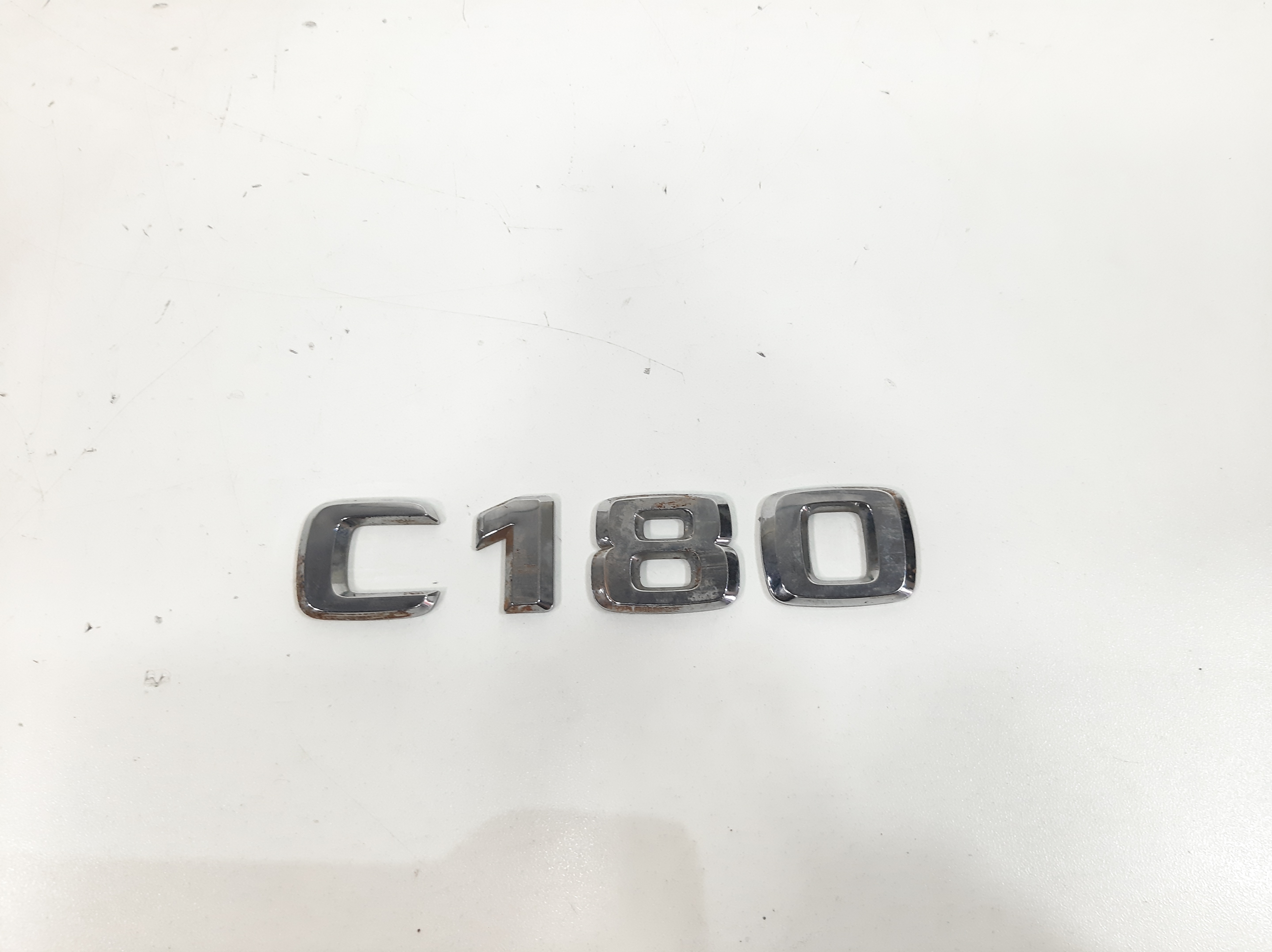 Emblema Mercedes Benz C180 W204 2008 2009 2010 2011 A 2014 1