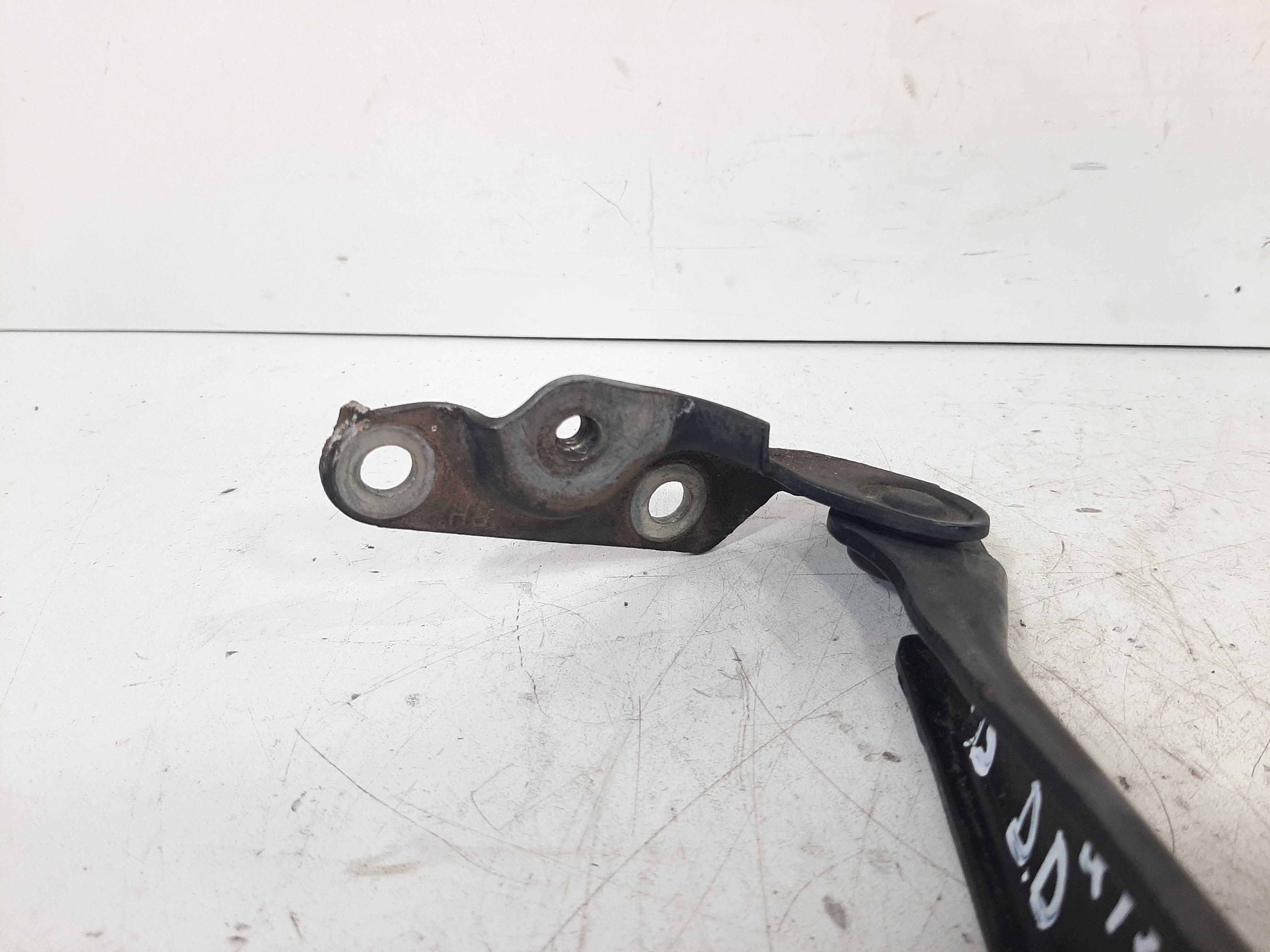 Dobradiça Capo Dianteira Direita Audi A3 1999 A 2004 8