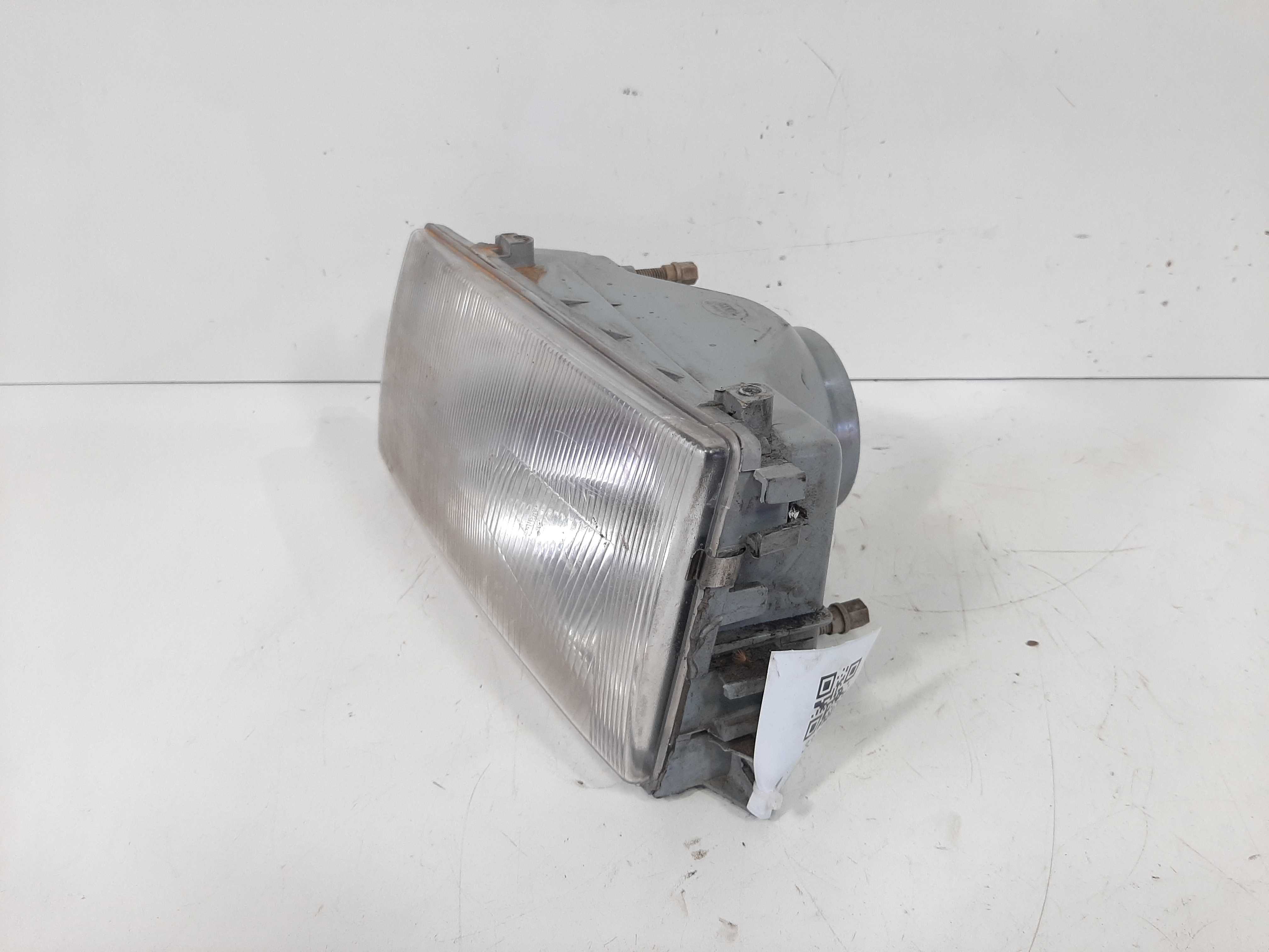 Farol Esquerdo Fiat Fiorino Paralelo 1995 1996 1997 A 1999 1