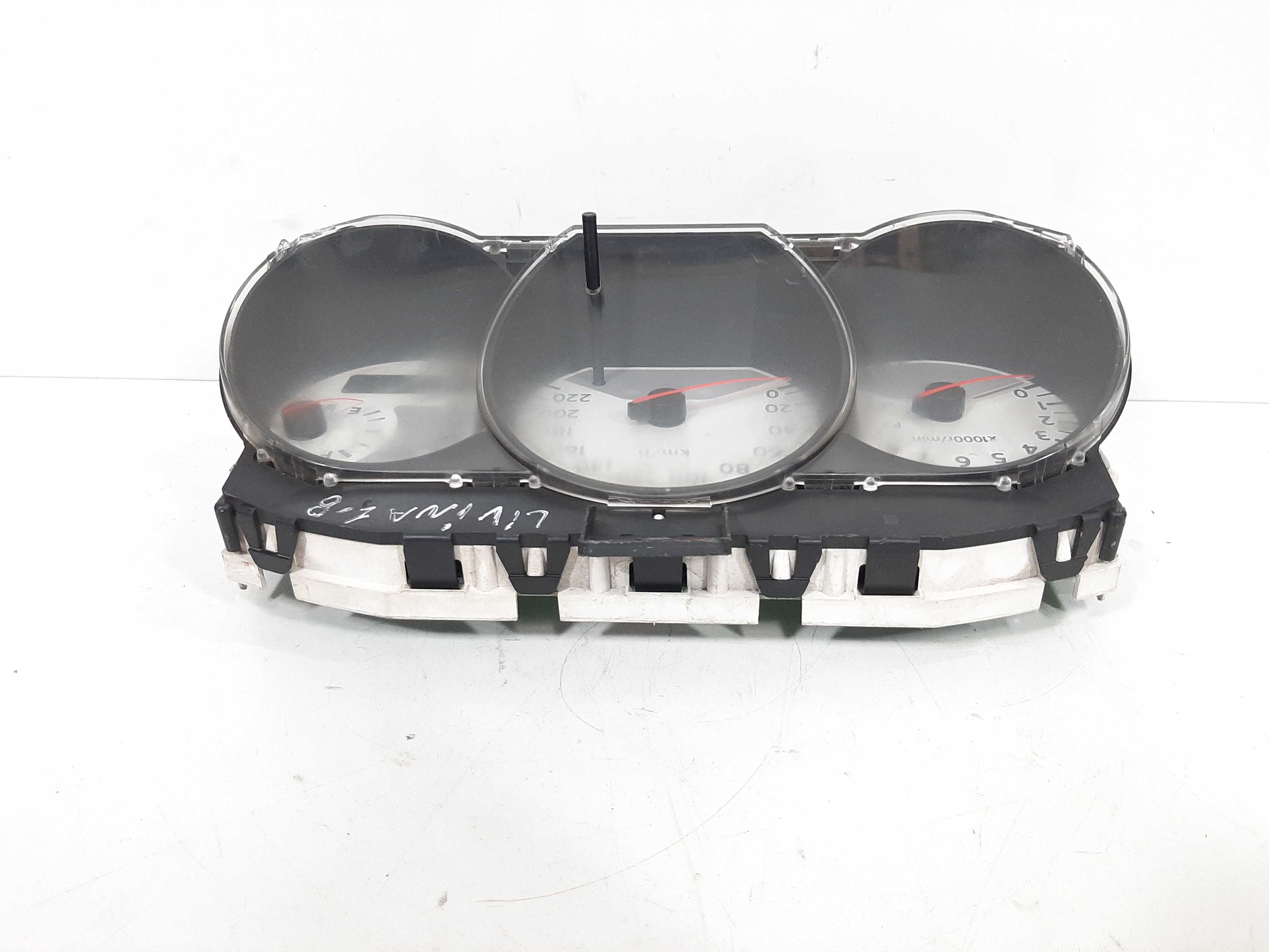 Painel Instrumento Nissan Livinia 2008 A 2013 C/ Lente Fosca 4