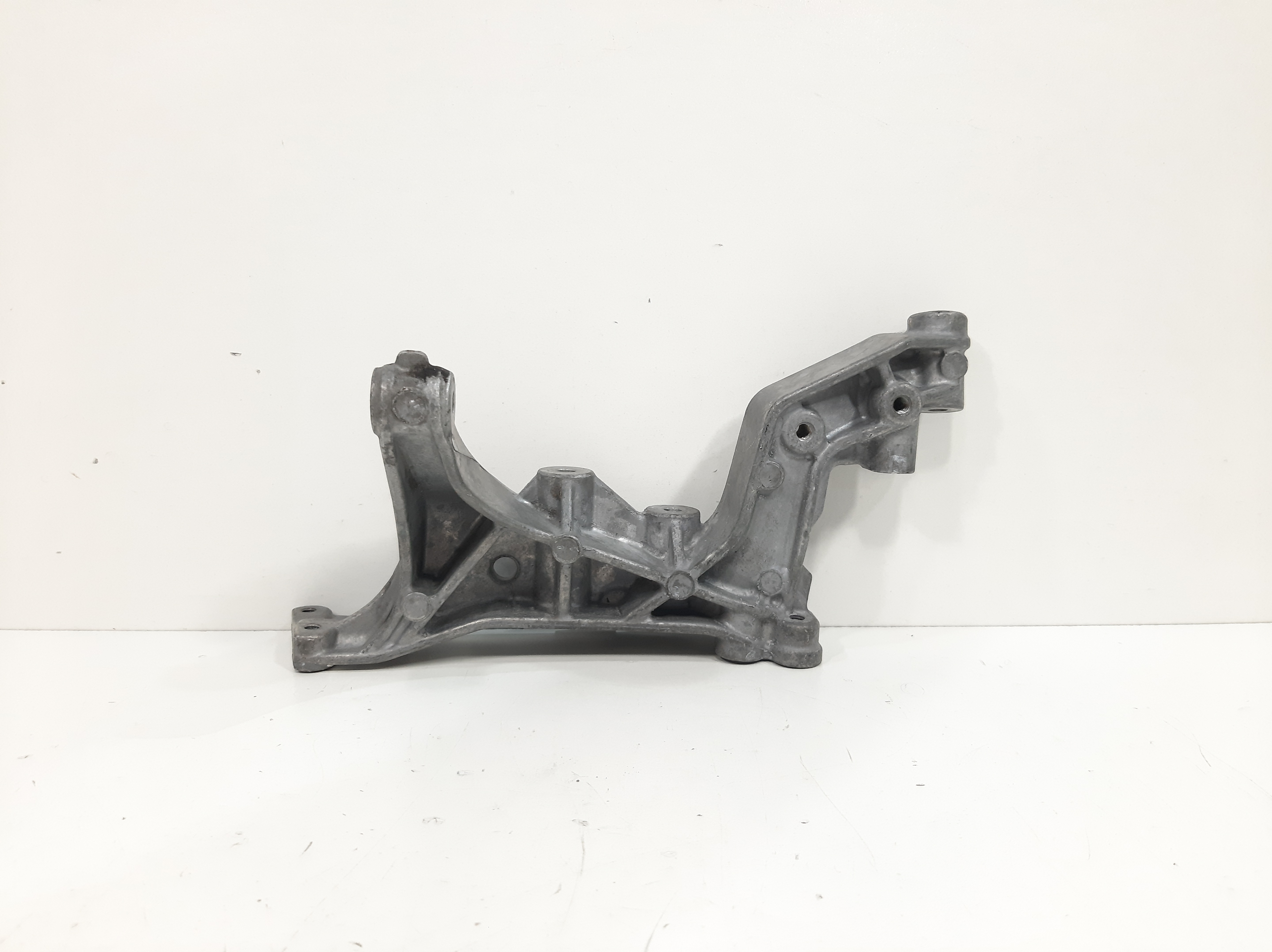 Suporte Turbina Mercedes Benz C180 W204 1.8 Cgi 2008 A 2014 4