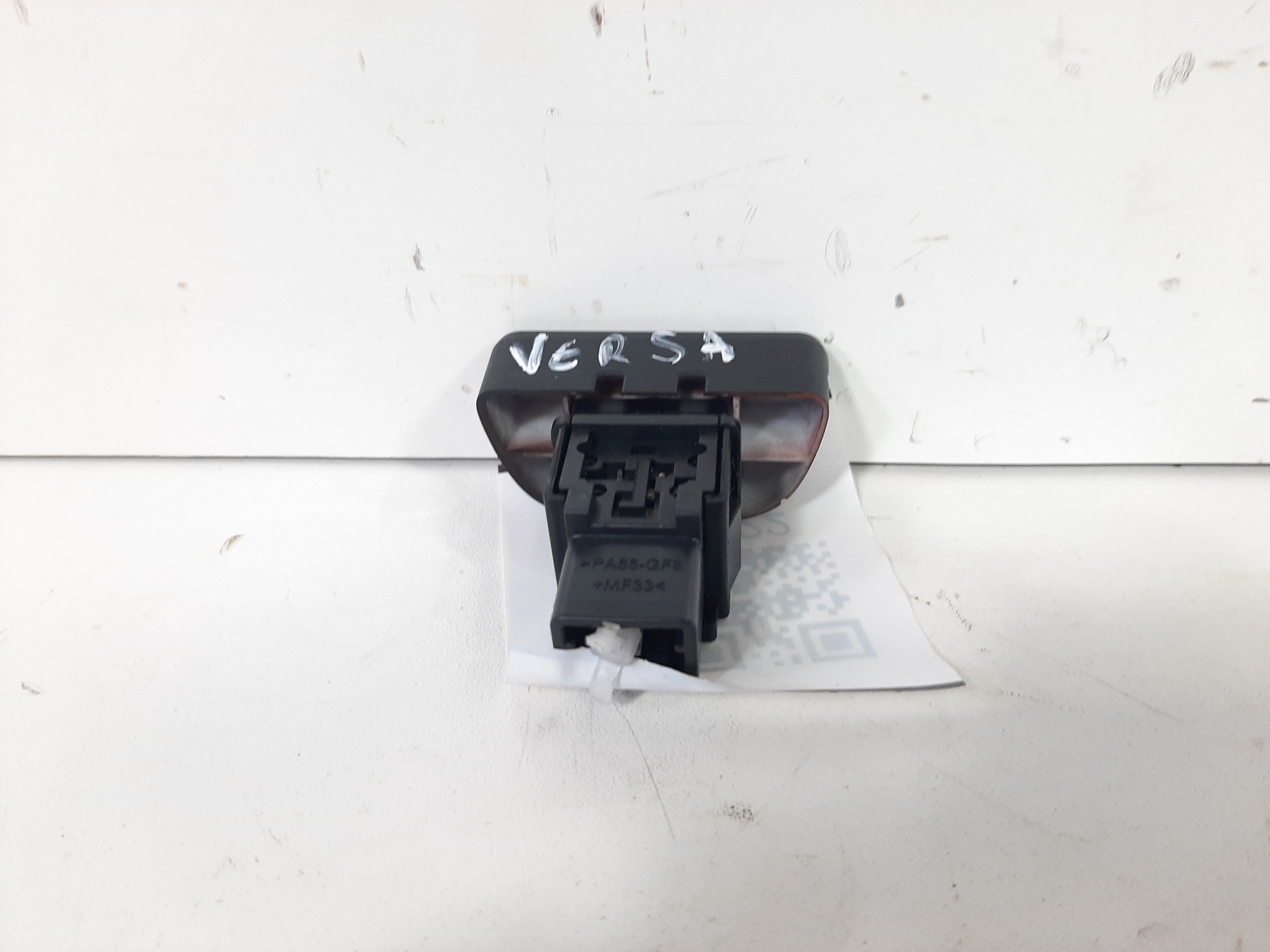 Botão Interruptor Pisca Alerta Nissan   11 A 2018 6