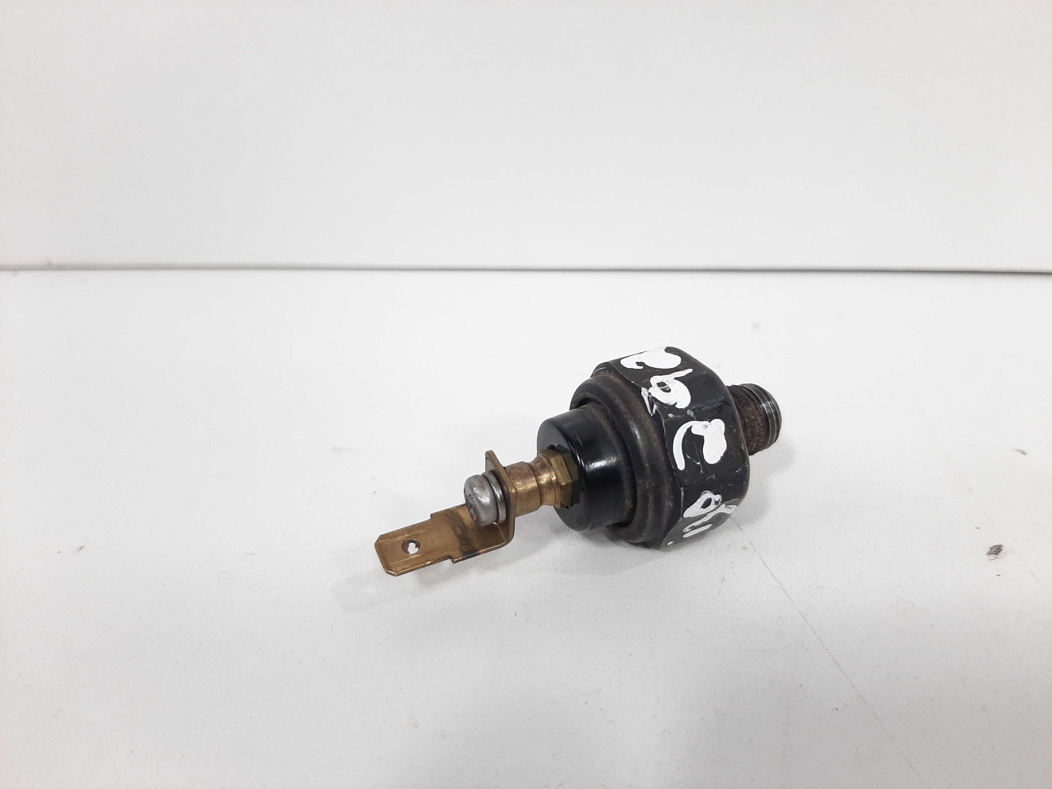 Sensor Pressão Óleo Hyundai I30 2.0 2009 2010 2011 2012 6