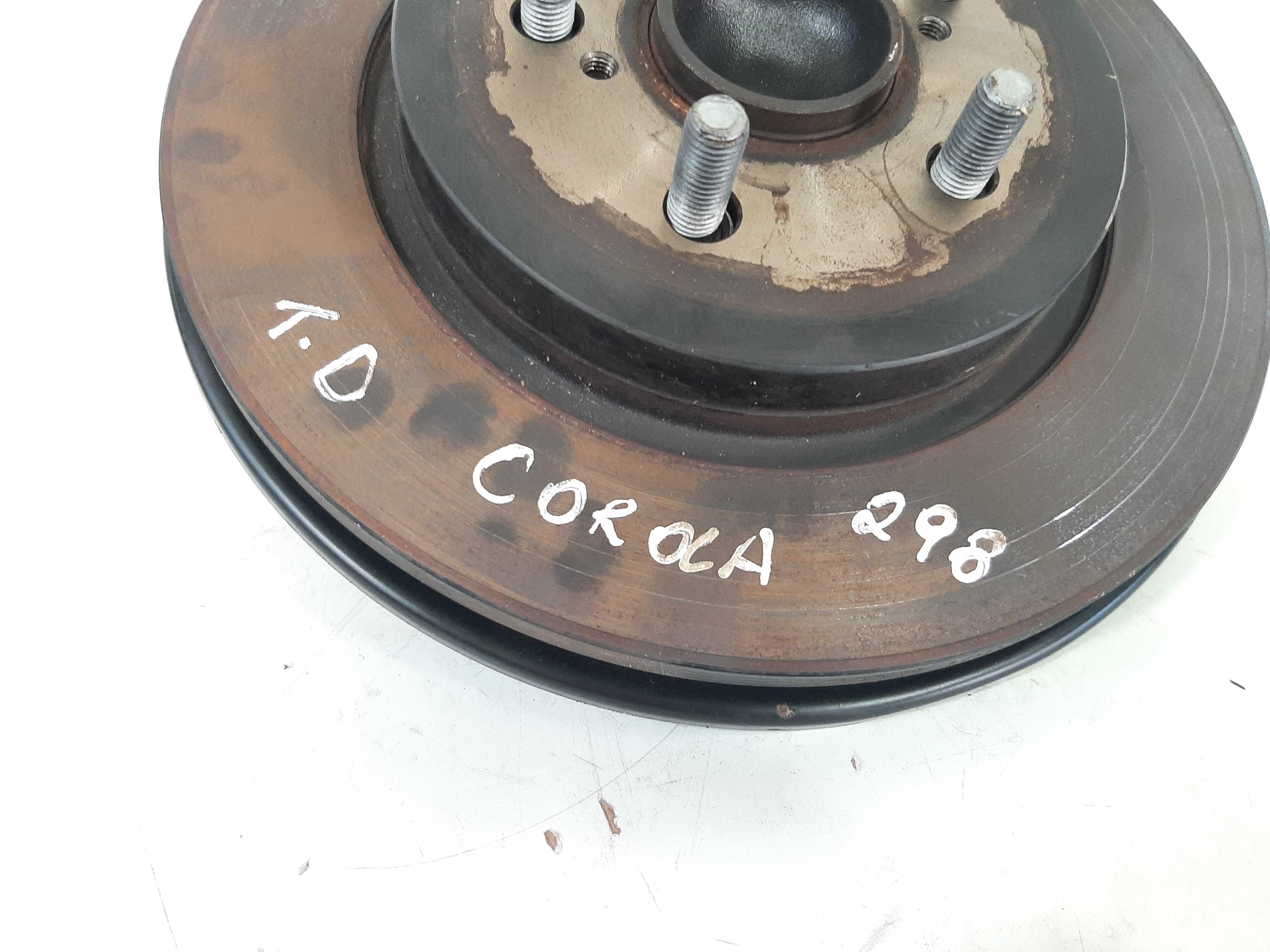 Cubo Traseiro Direito Corolla Xei 2.0 2014 2015 2016 2017 4