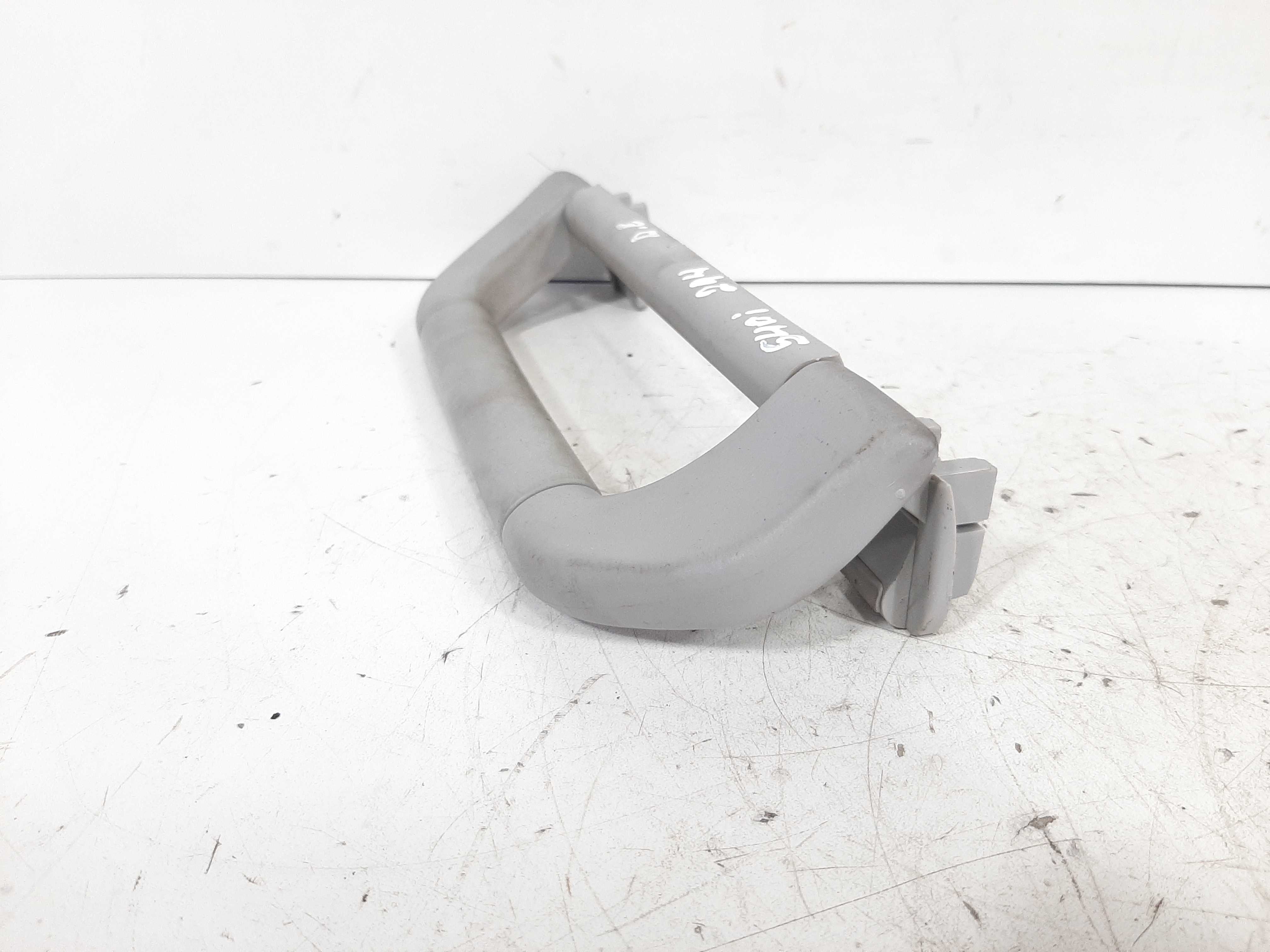 Pega Mao Teto Dianteiro Esquerdo Bmw 540i Serie 5 E39 96 04 4