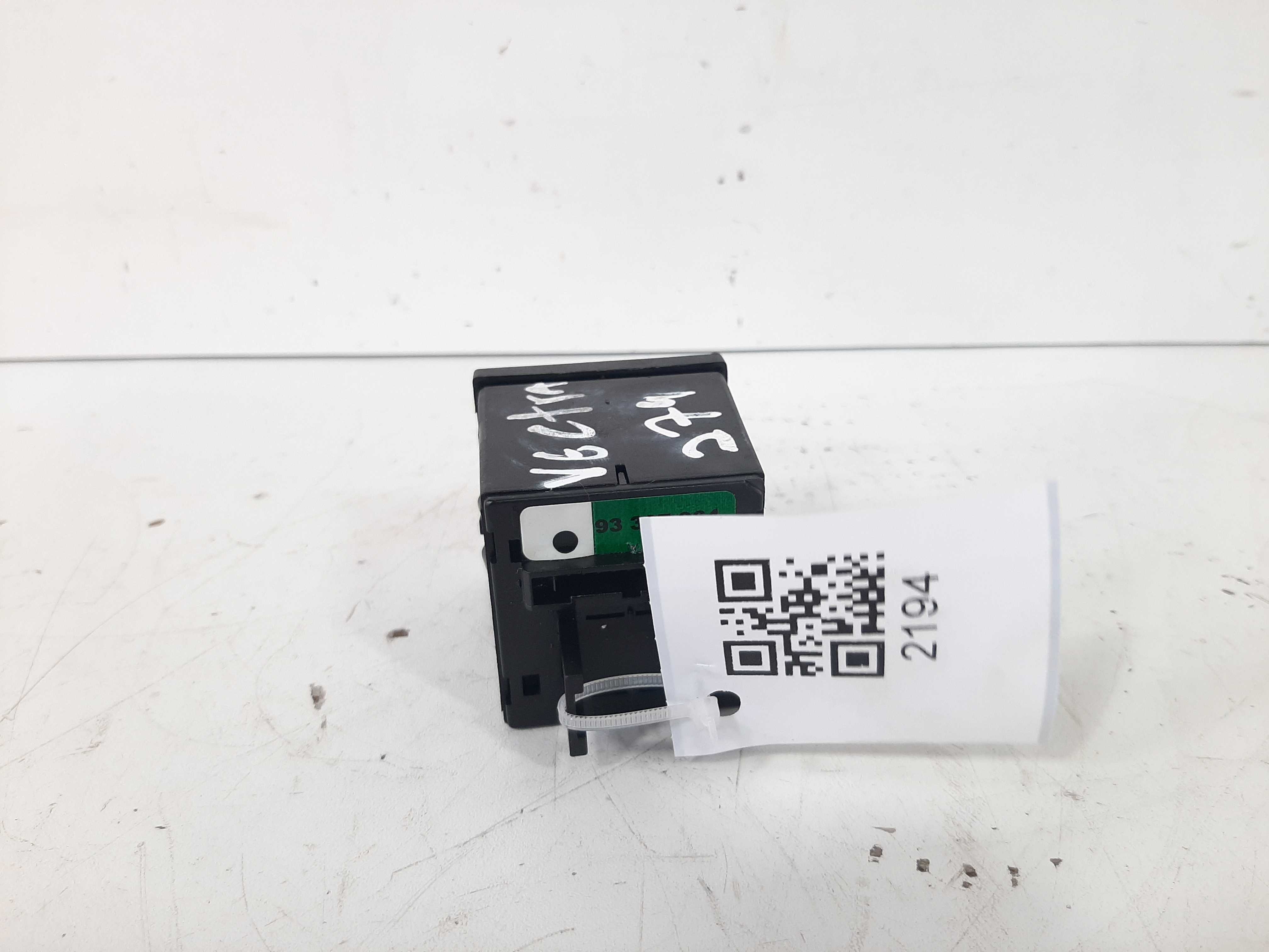 Botão Alerta Trava Porta Vectra Hatch Gt 2006 2007 A 2012 5