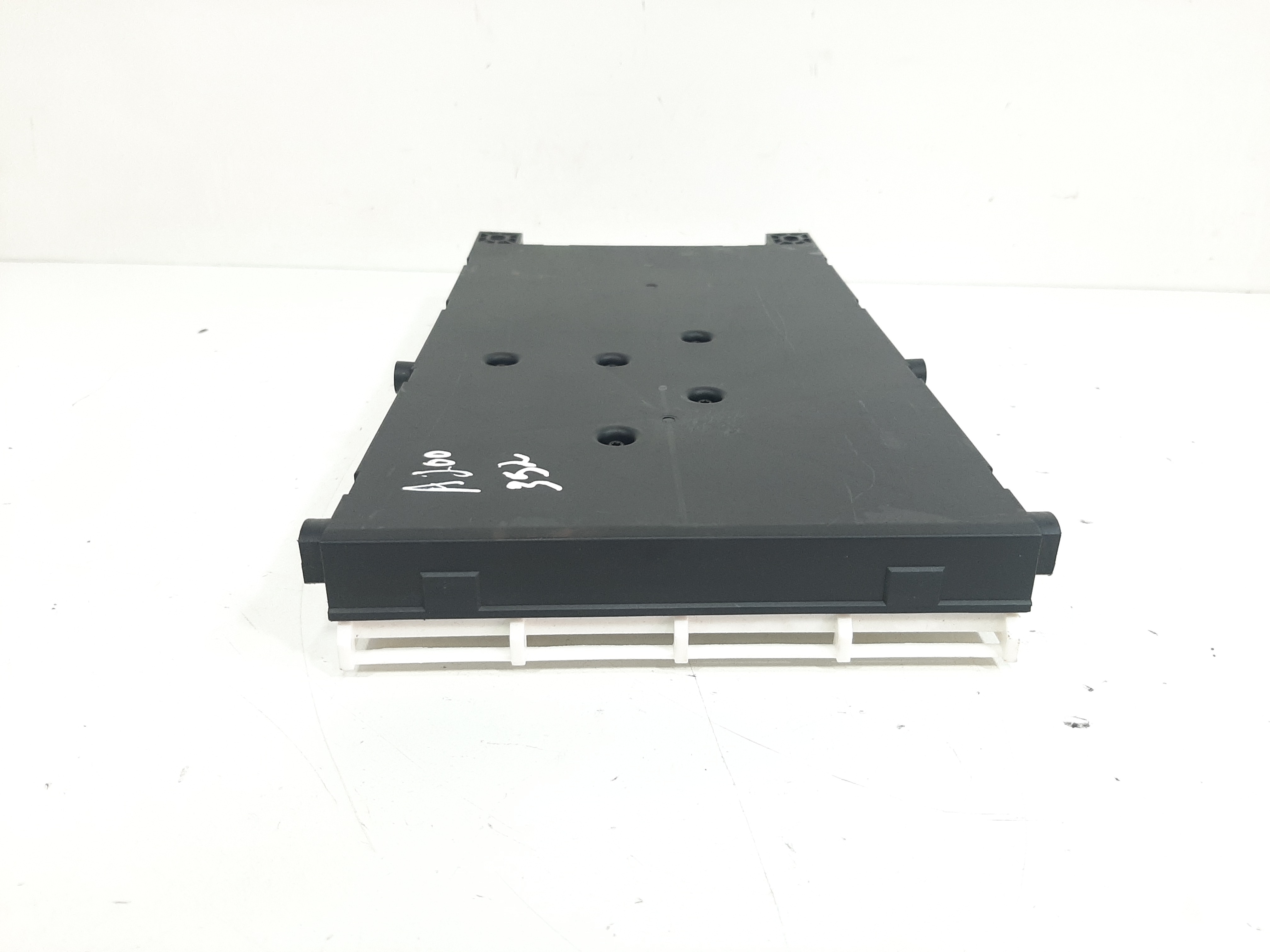 Módulo Conforto Mercedes A200 Gla200 1.6 Turbo A2469009413 3