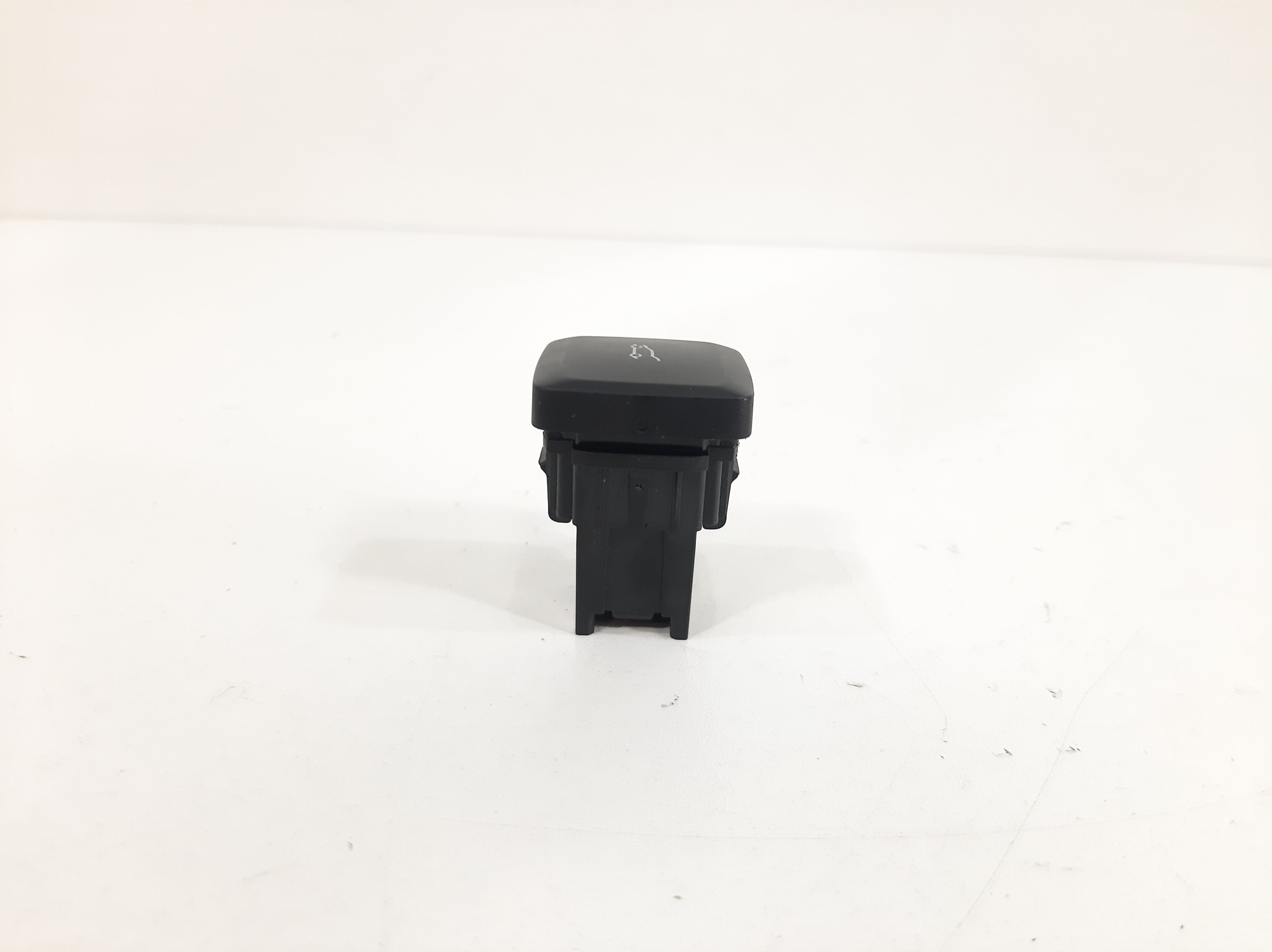 Botão Comando Abertura Porta Malas Ford Fusion 2014 A 2019 2
