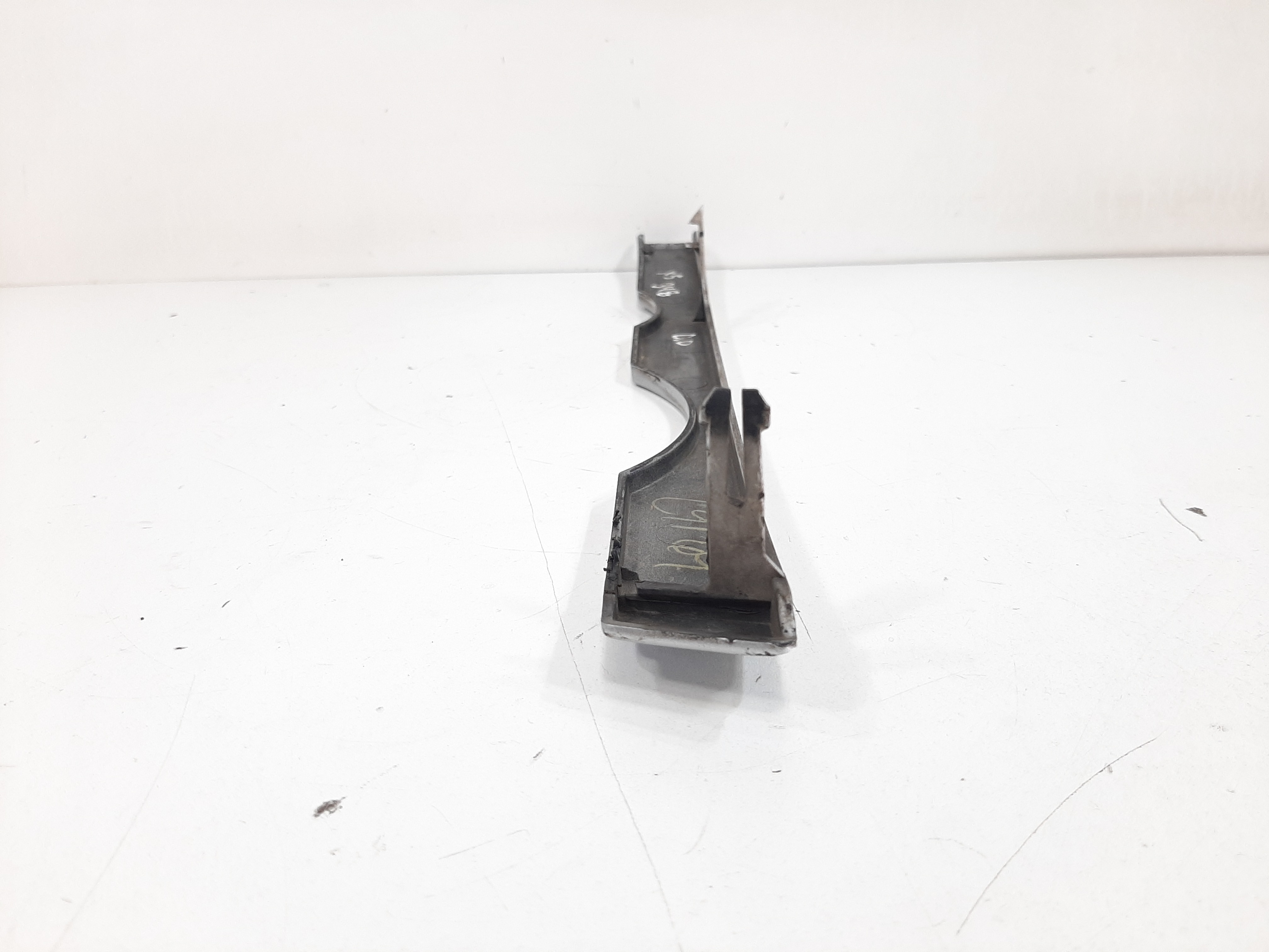 Acabamento Farol Dianteiro Direito Bmw X5 E53 1999 A 2006 3