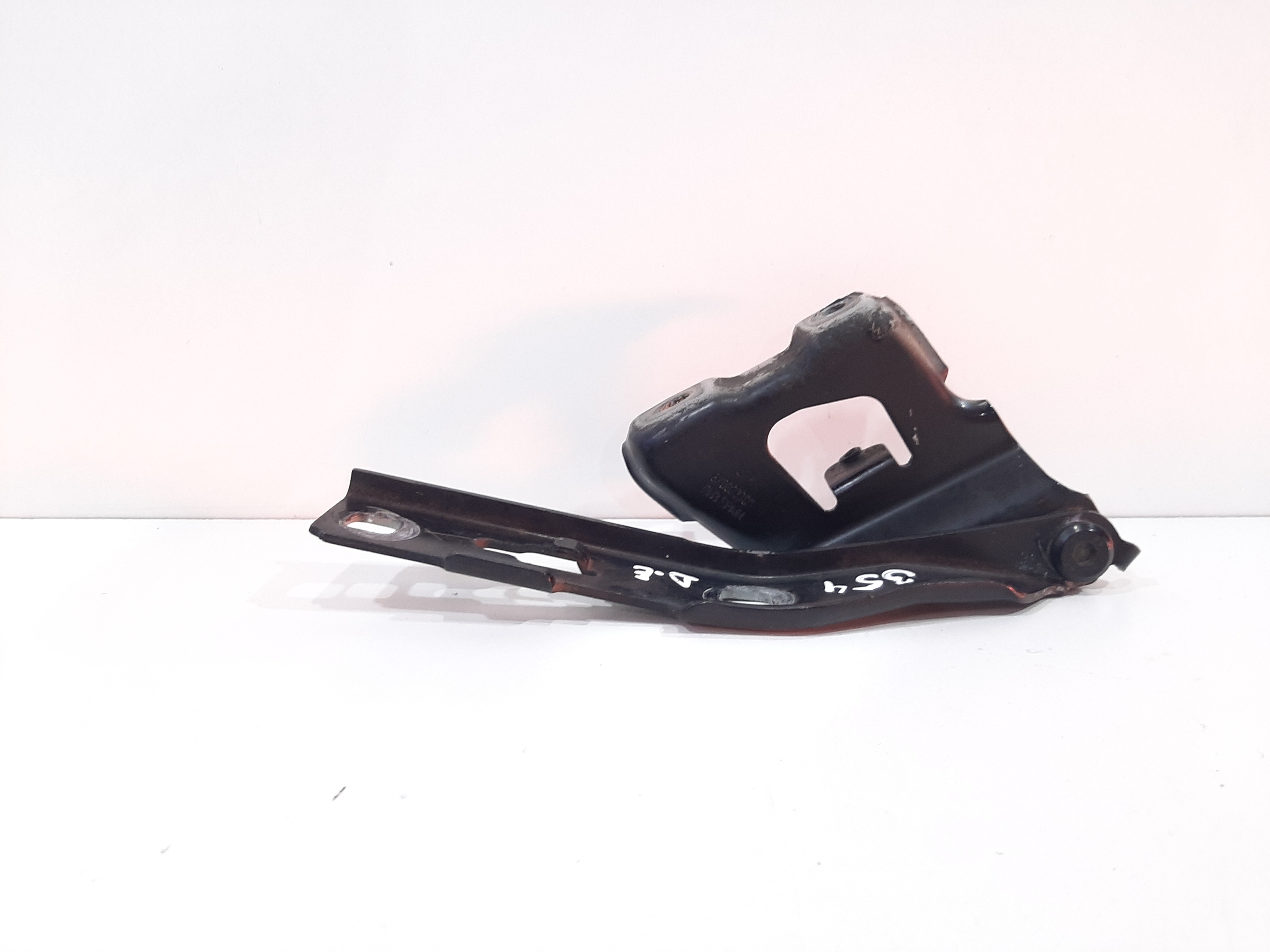 Dobradiça Dianteira Esquerda Capô Audi A4 2008 2009 A 2012 7