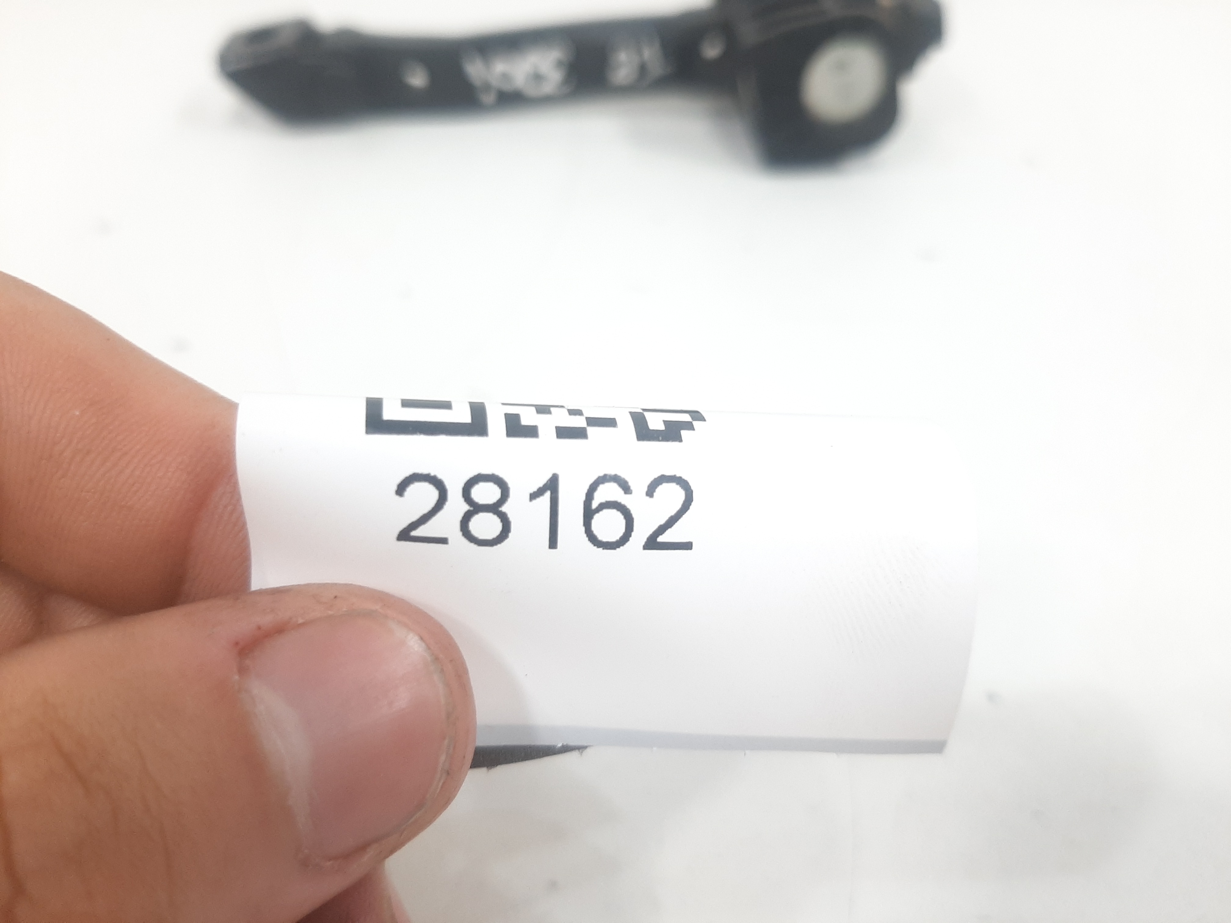Limitador Porta Traseira Esquerda Bmw 320i E90 2006 A 2012 7
