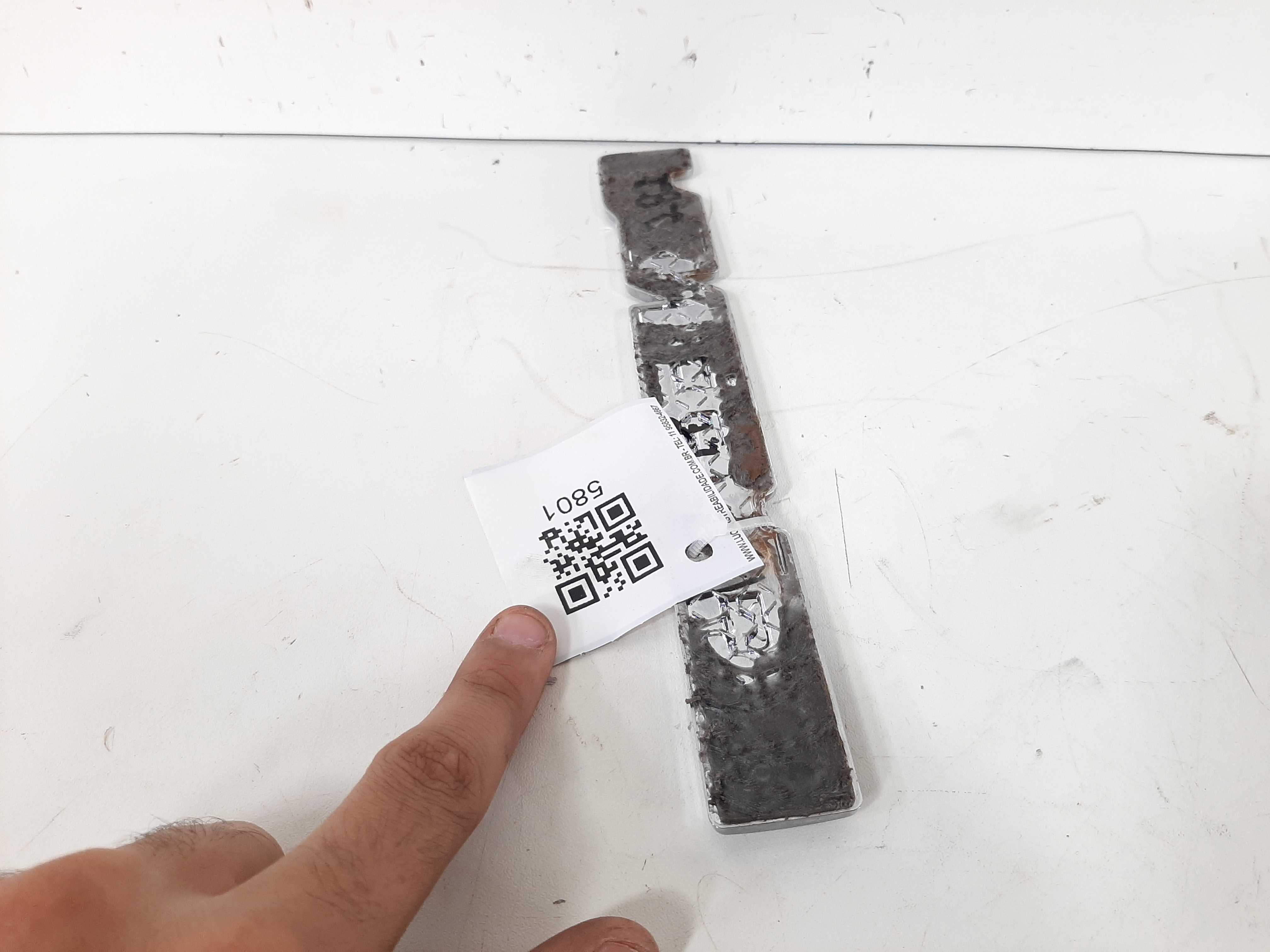 Emblema Porta Dianteiro Esquerdo Renegade 2018 2019 2020 7