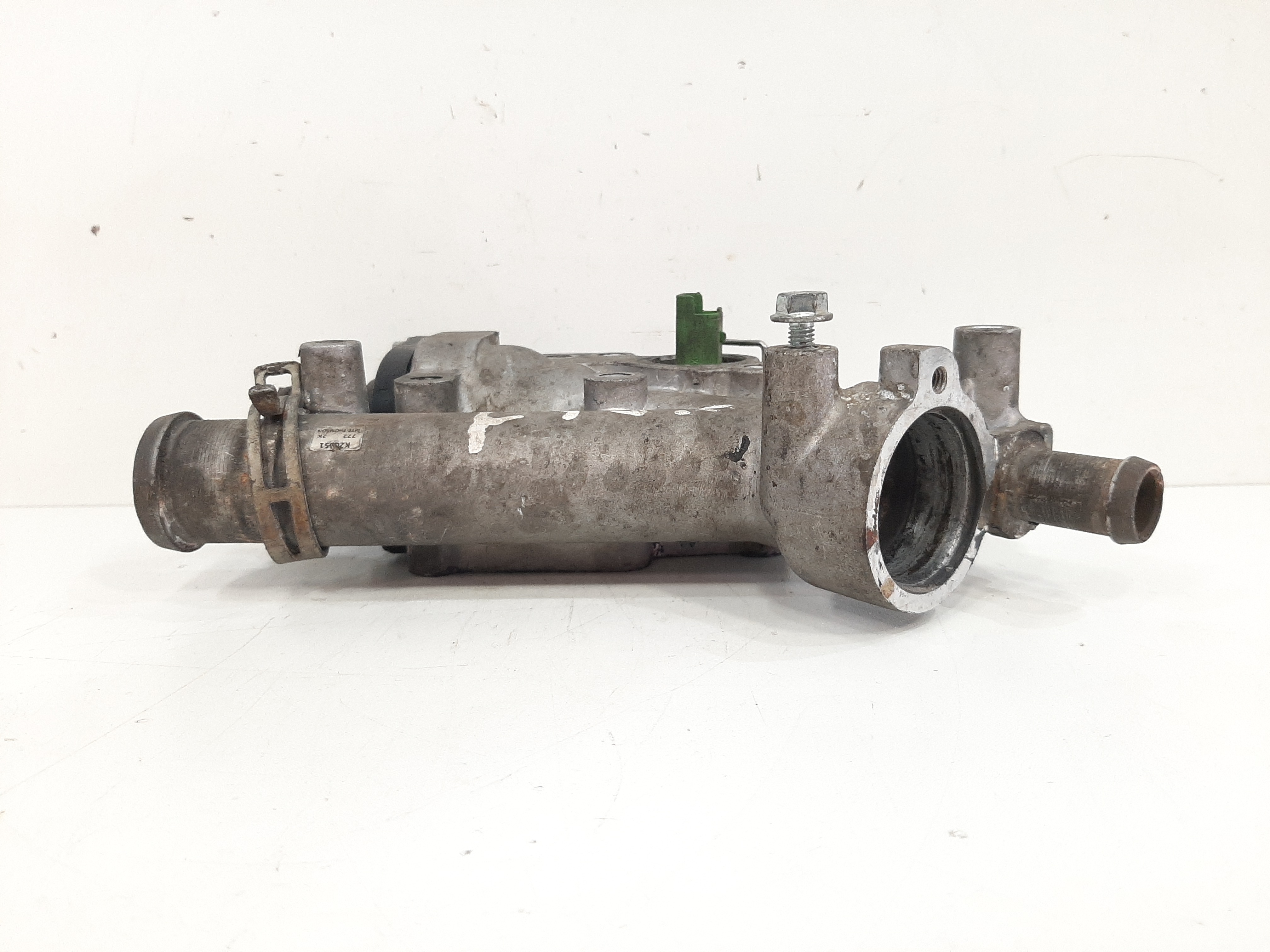 Carcaça Válvula Termostática Citroen C4 2.0 16v 2008 A 2013 8